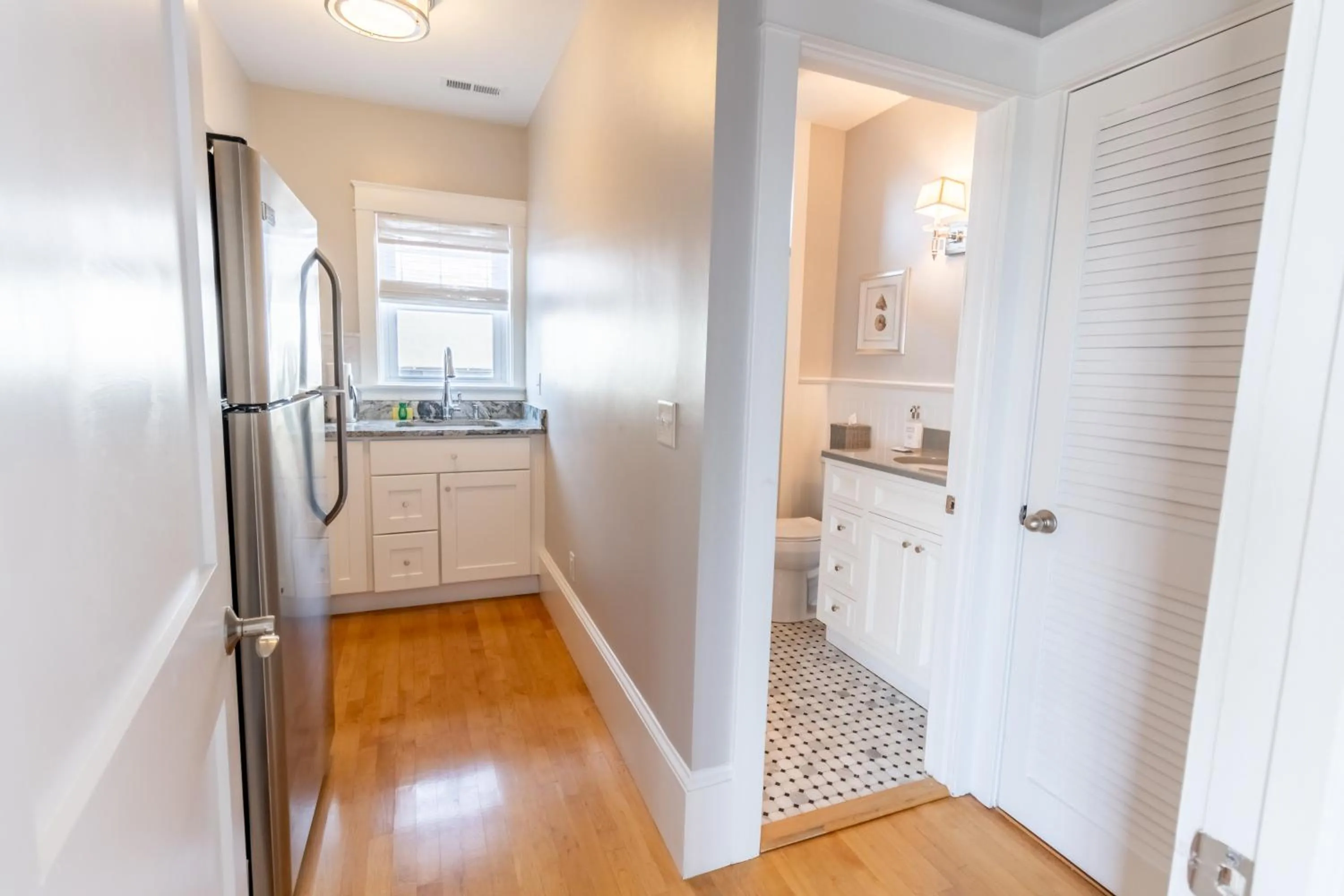 The Newport Lofts - 194 Thames Street