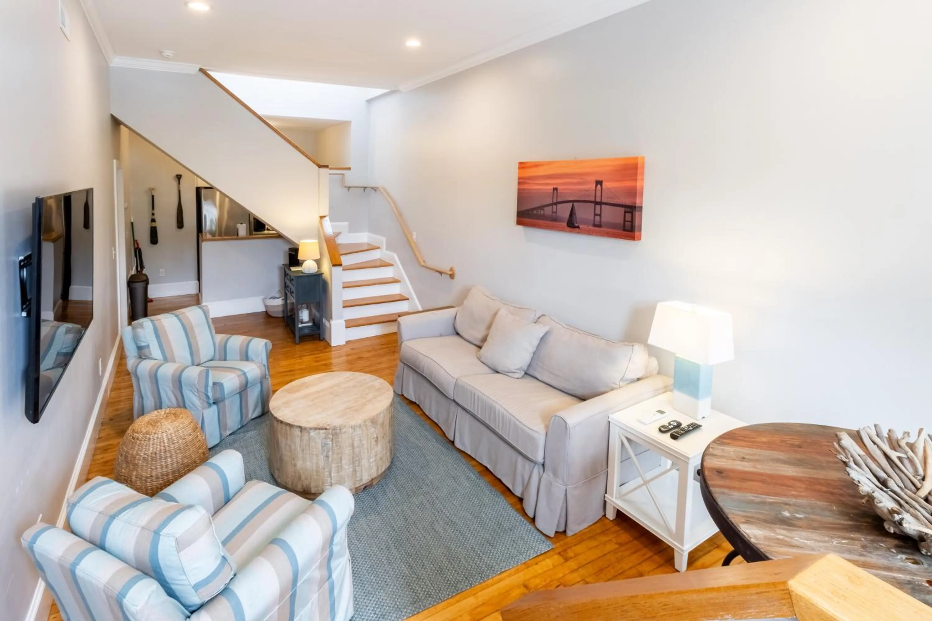 The Newport Lofts - 194 Thames Street