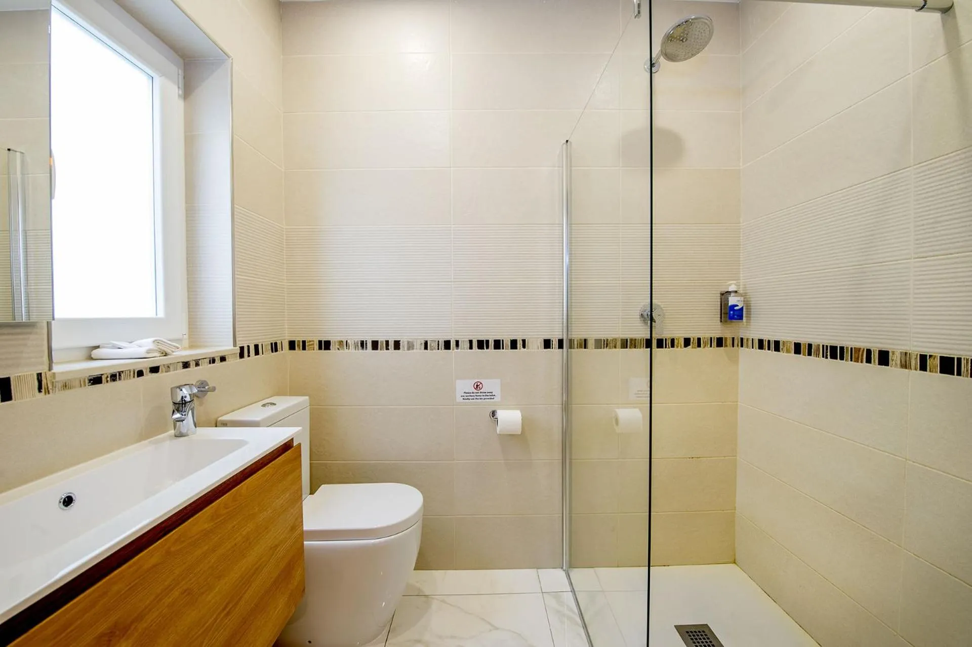 Bathroom in South Wind Guesthouse