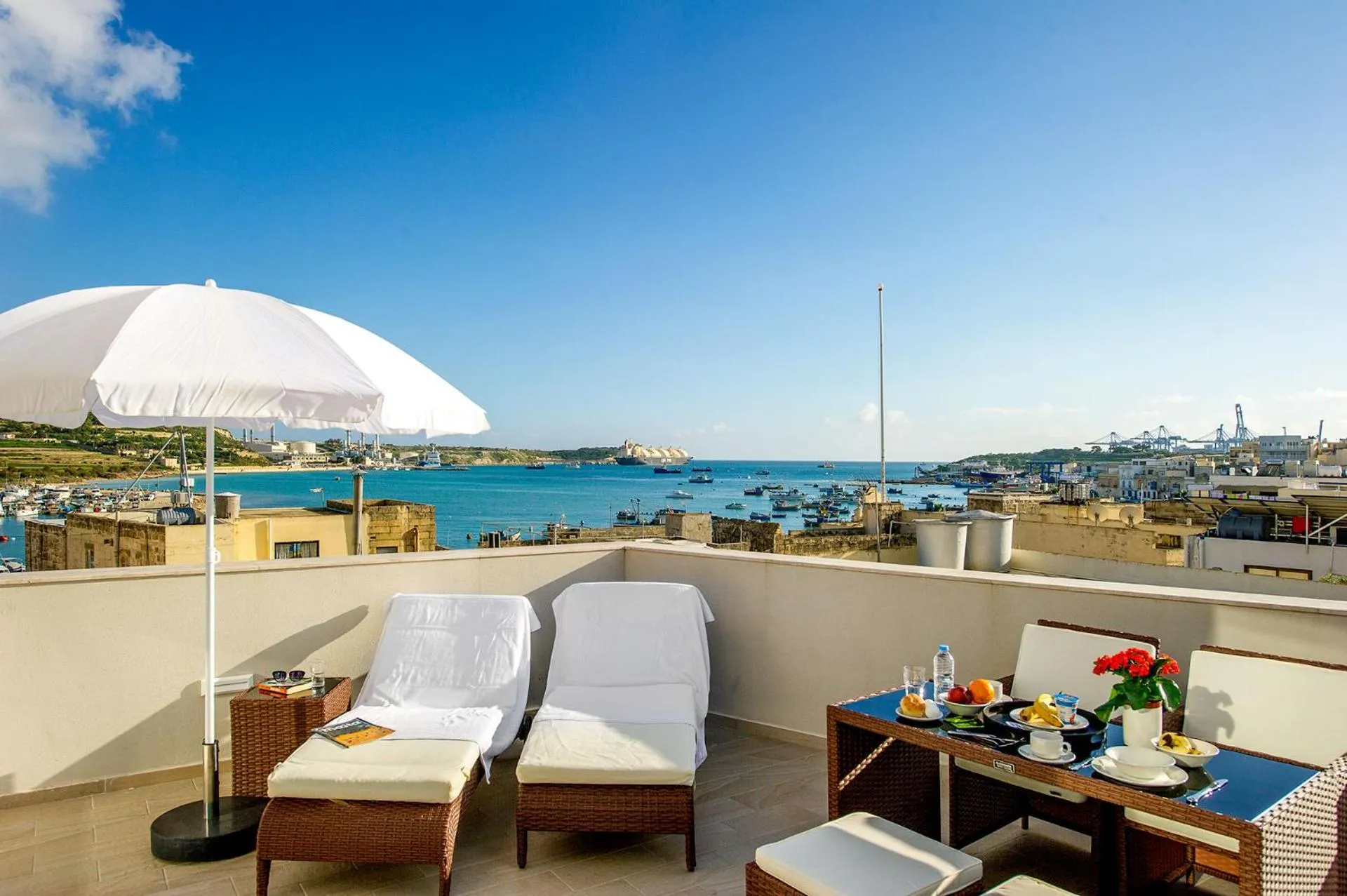 Balcony/Terrace in South Wind Guesthouse