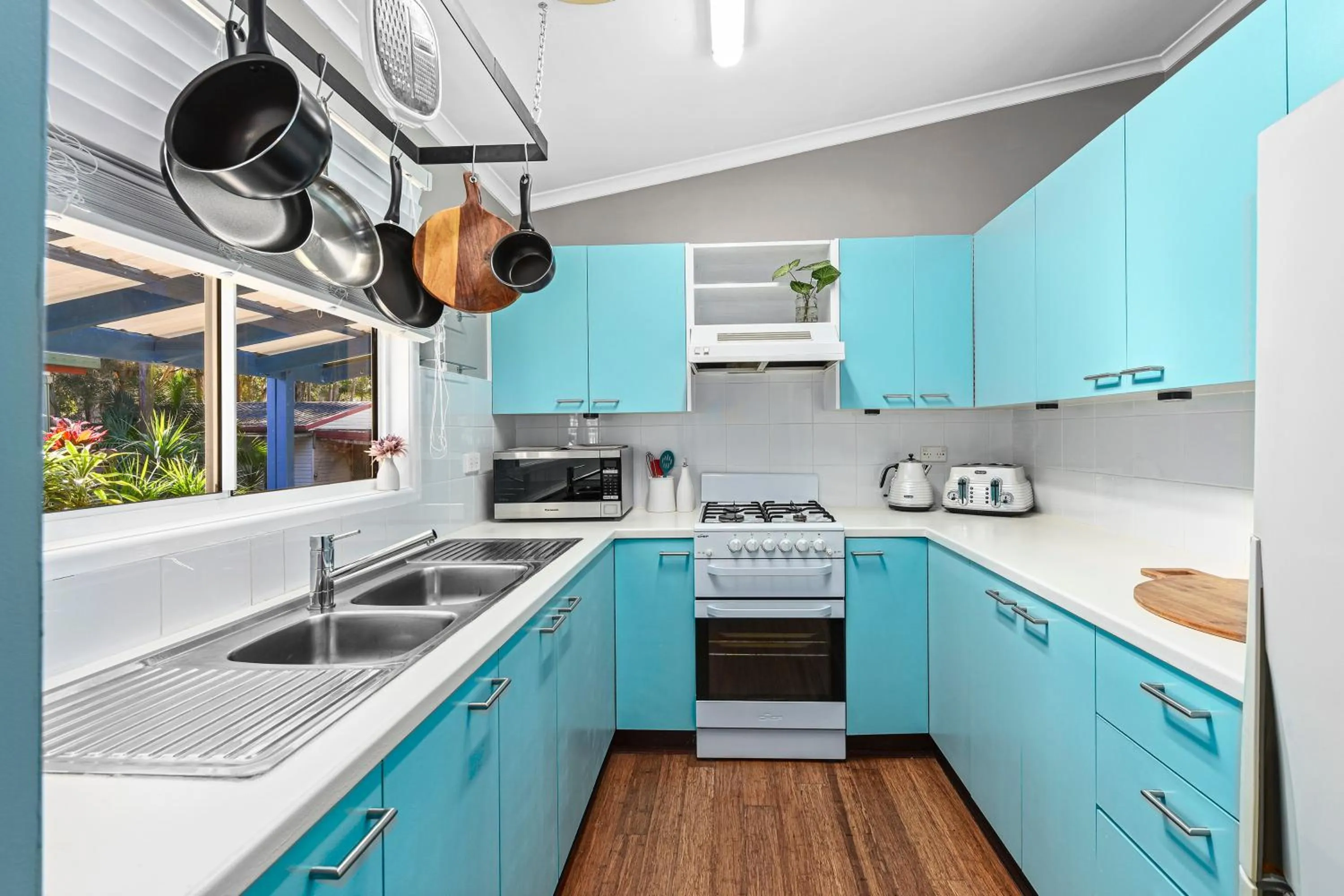 Flynns Beach Caravan Park