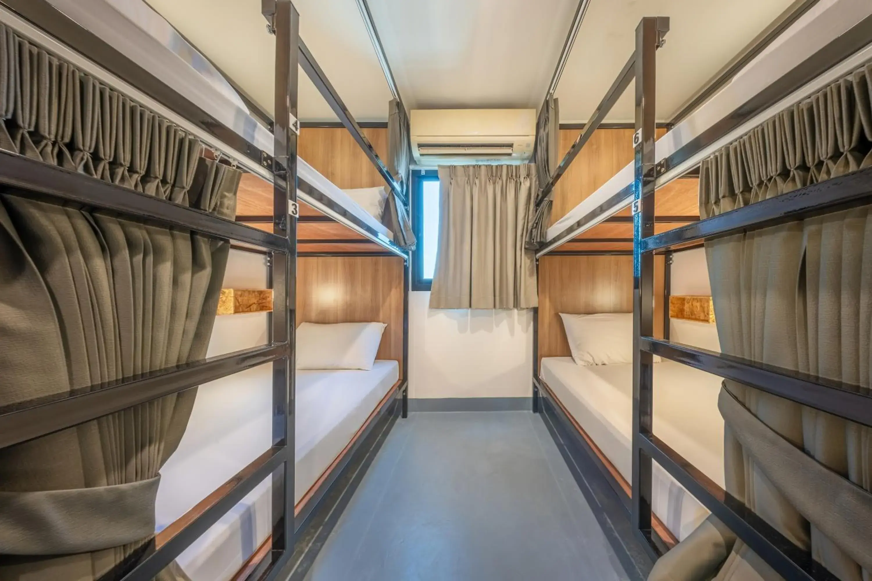 Bunk Bed in Mixed Dormitory Room in RALPH Bangkok Bunk Bed in Mixed Dormitory Room in RALPH Bangkok