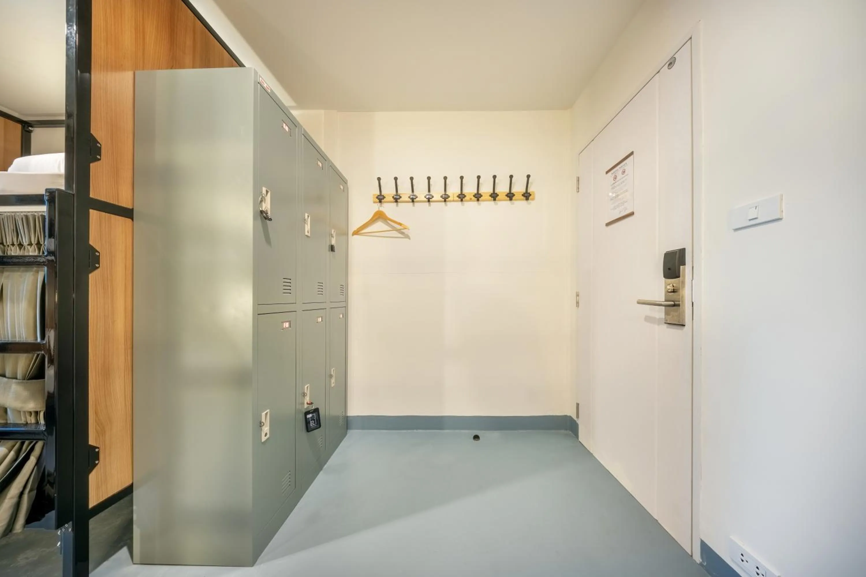 locker in RALPH Bangkok