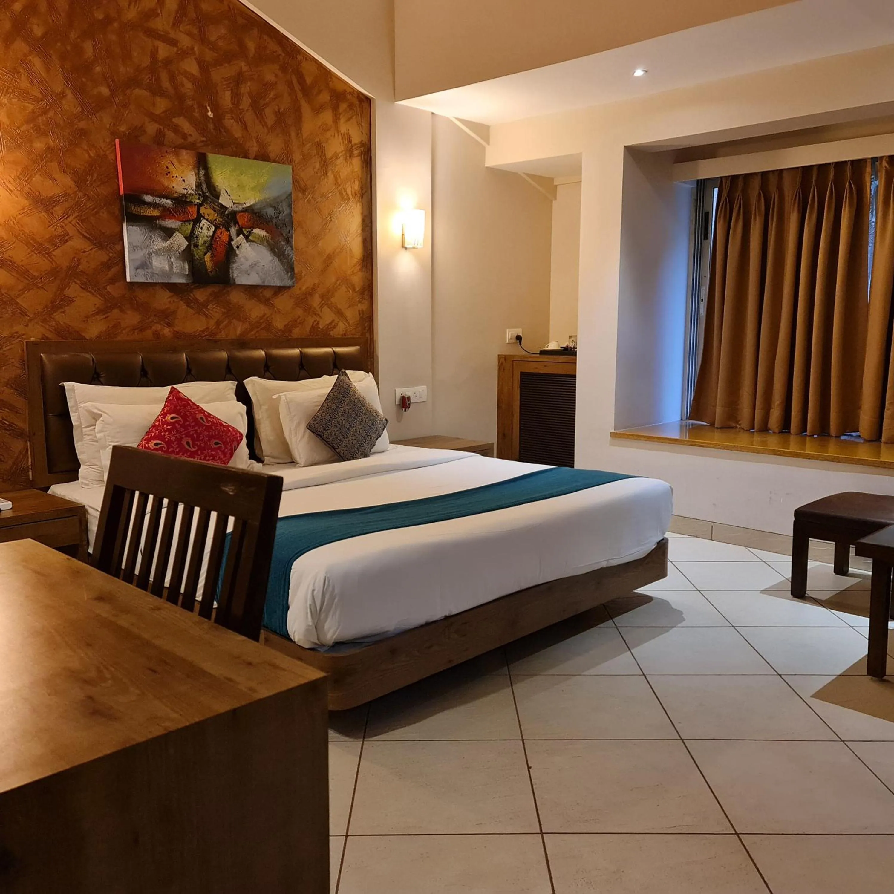 Bed in Misty Meadows, Lonavala