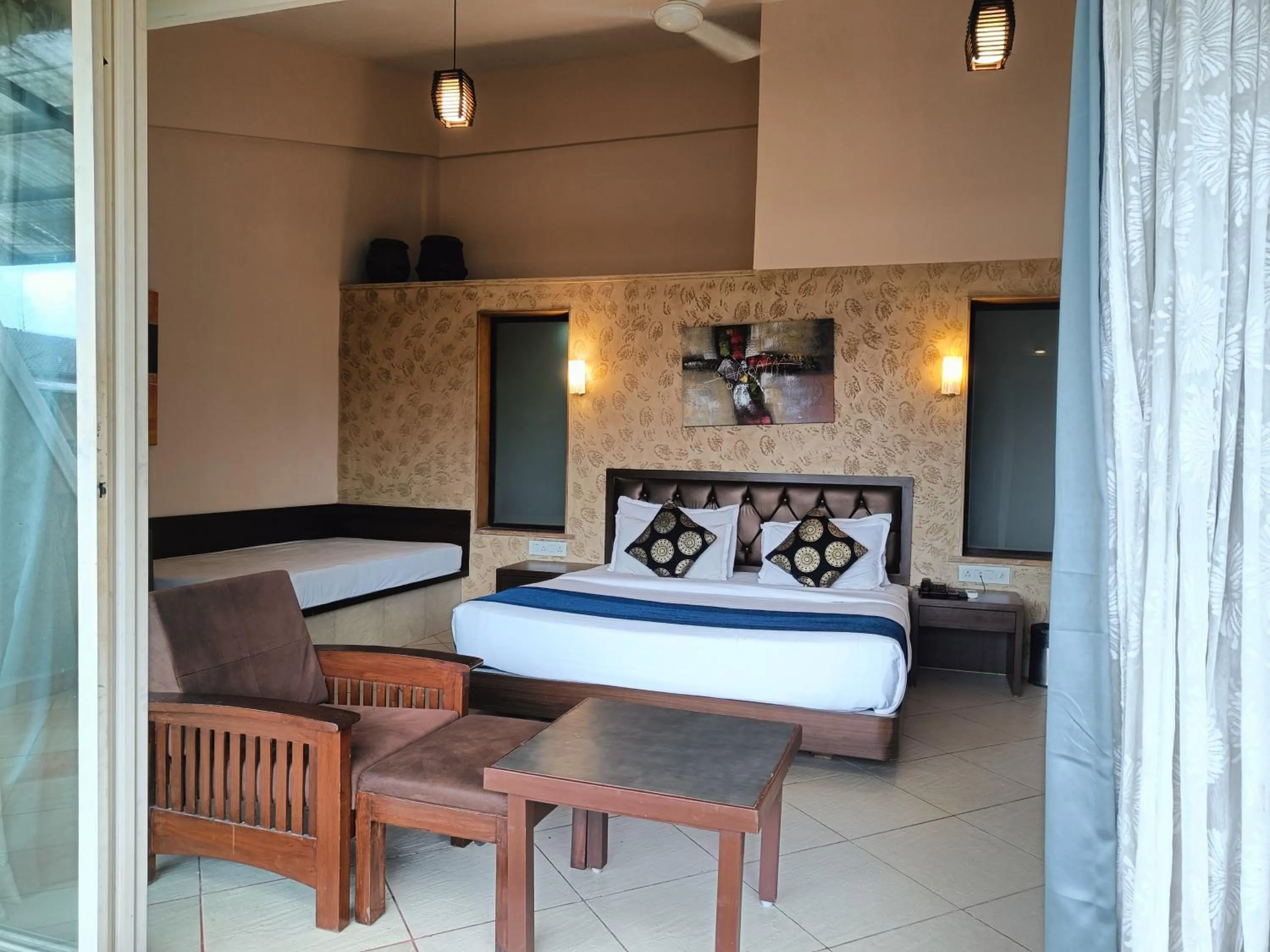 Bed in Misty Meadows, Lonavala