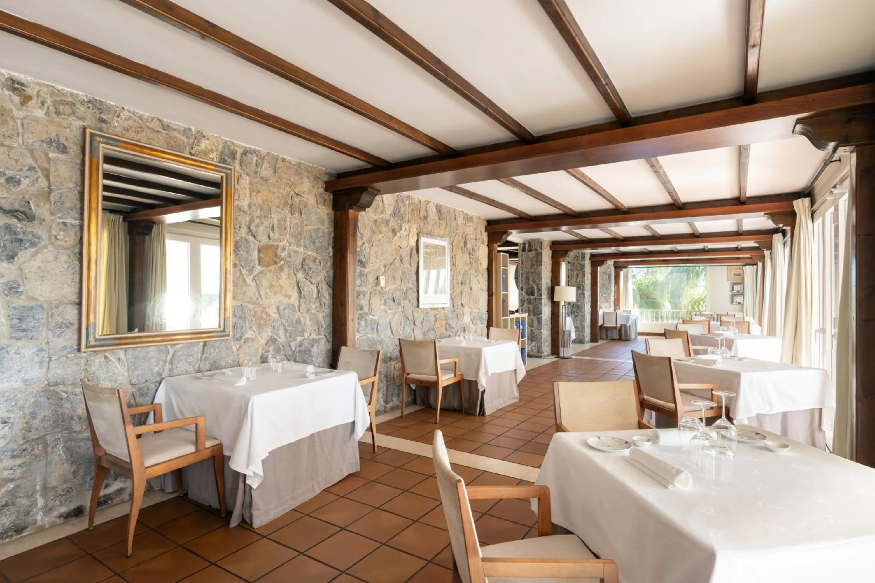 Restaurant/places to eat in Parador de Málaga Gibralfaro