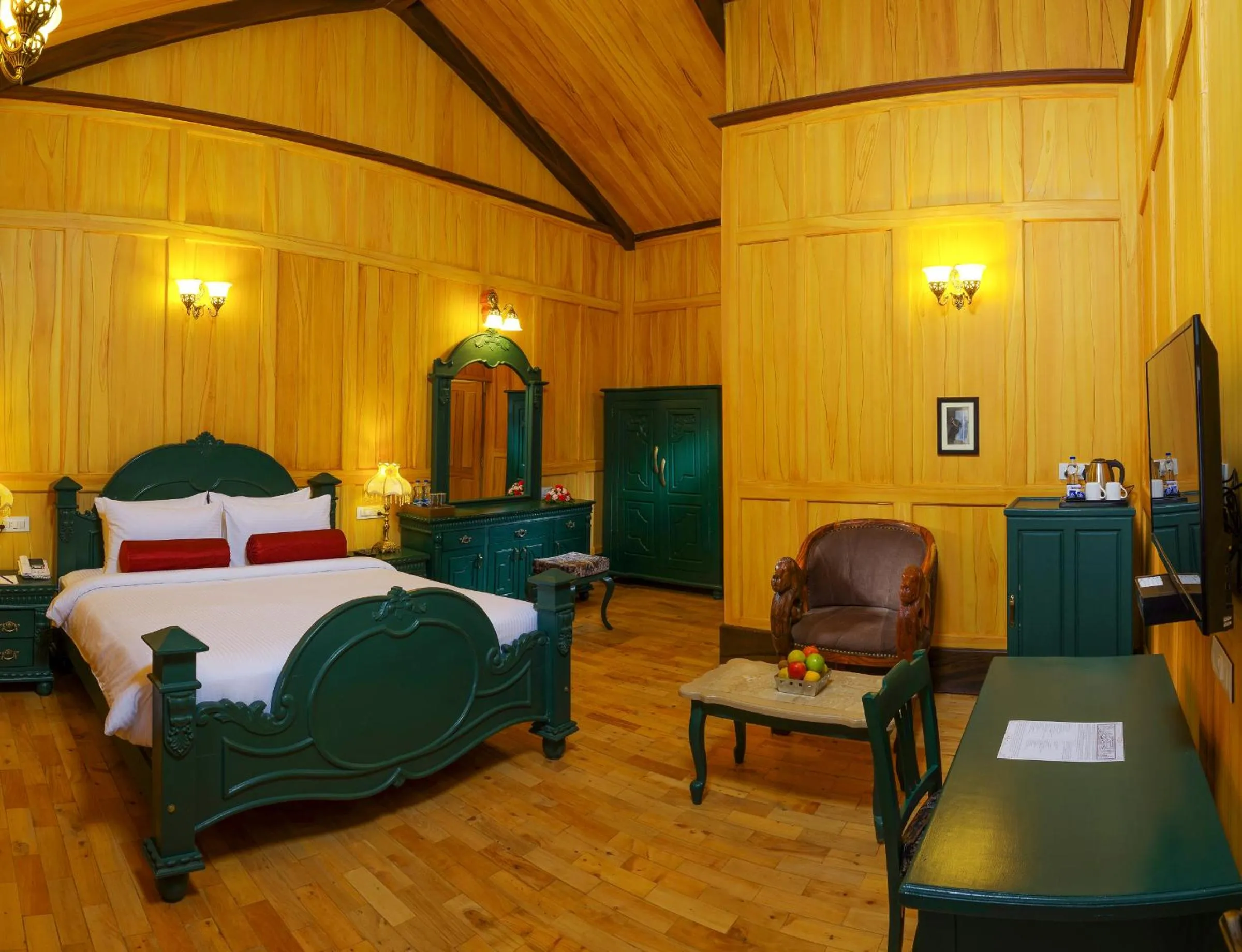 Bedroom, Bed in West Downs - The Heritage Resort