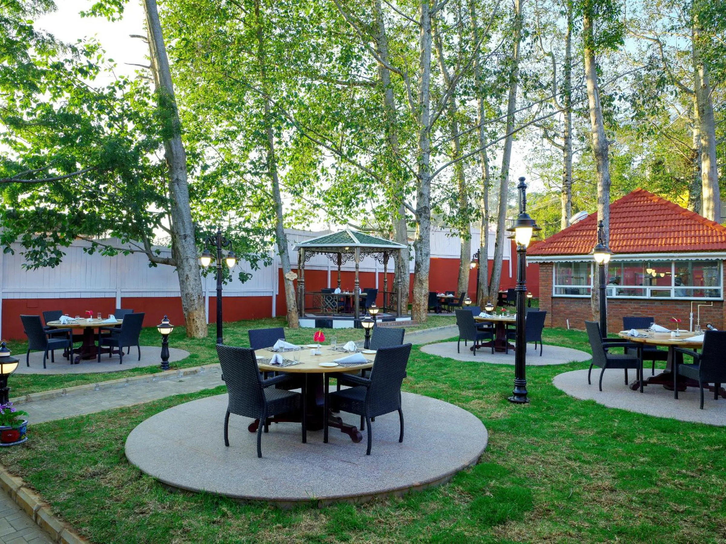 Restaurant/places to eat in West Downs - The Heritage Resort