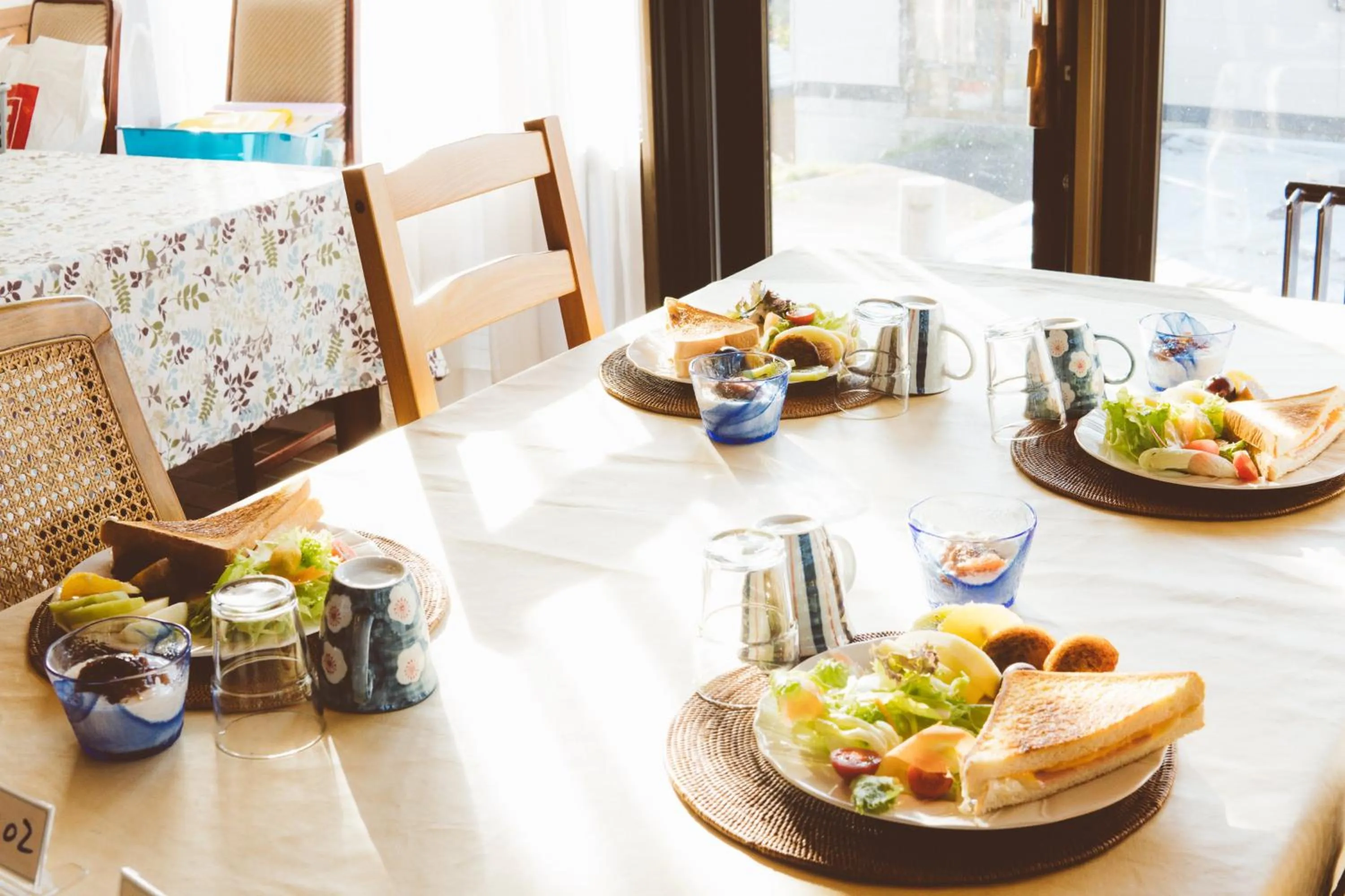 Restaurant/places to eat in Hotel Tae Windsor