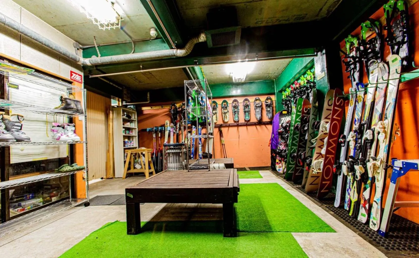 Skiing in Hotel Tae Windsor