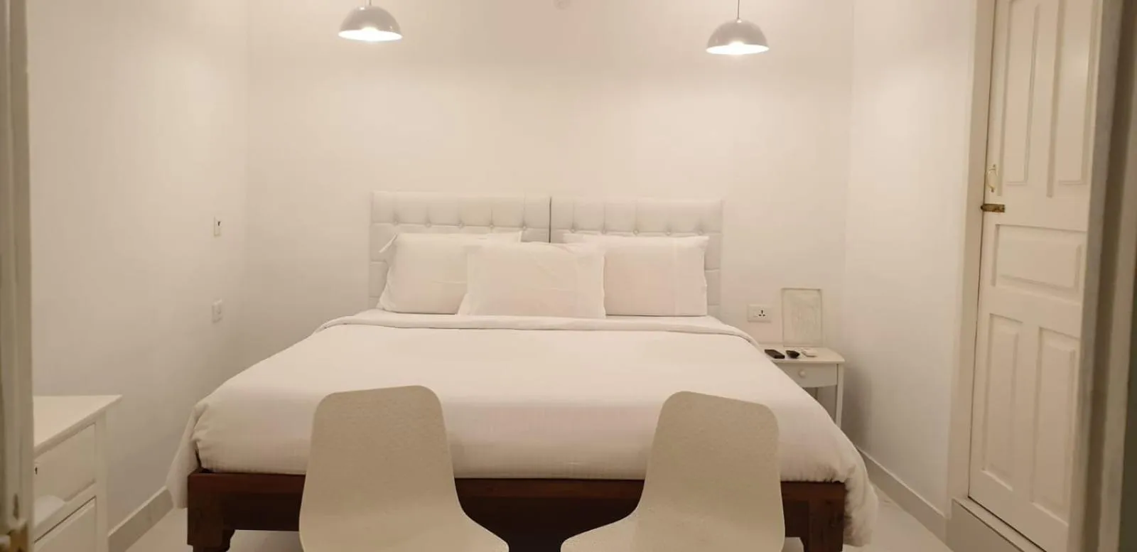 Bed in Kadal The Beach House