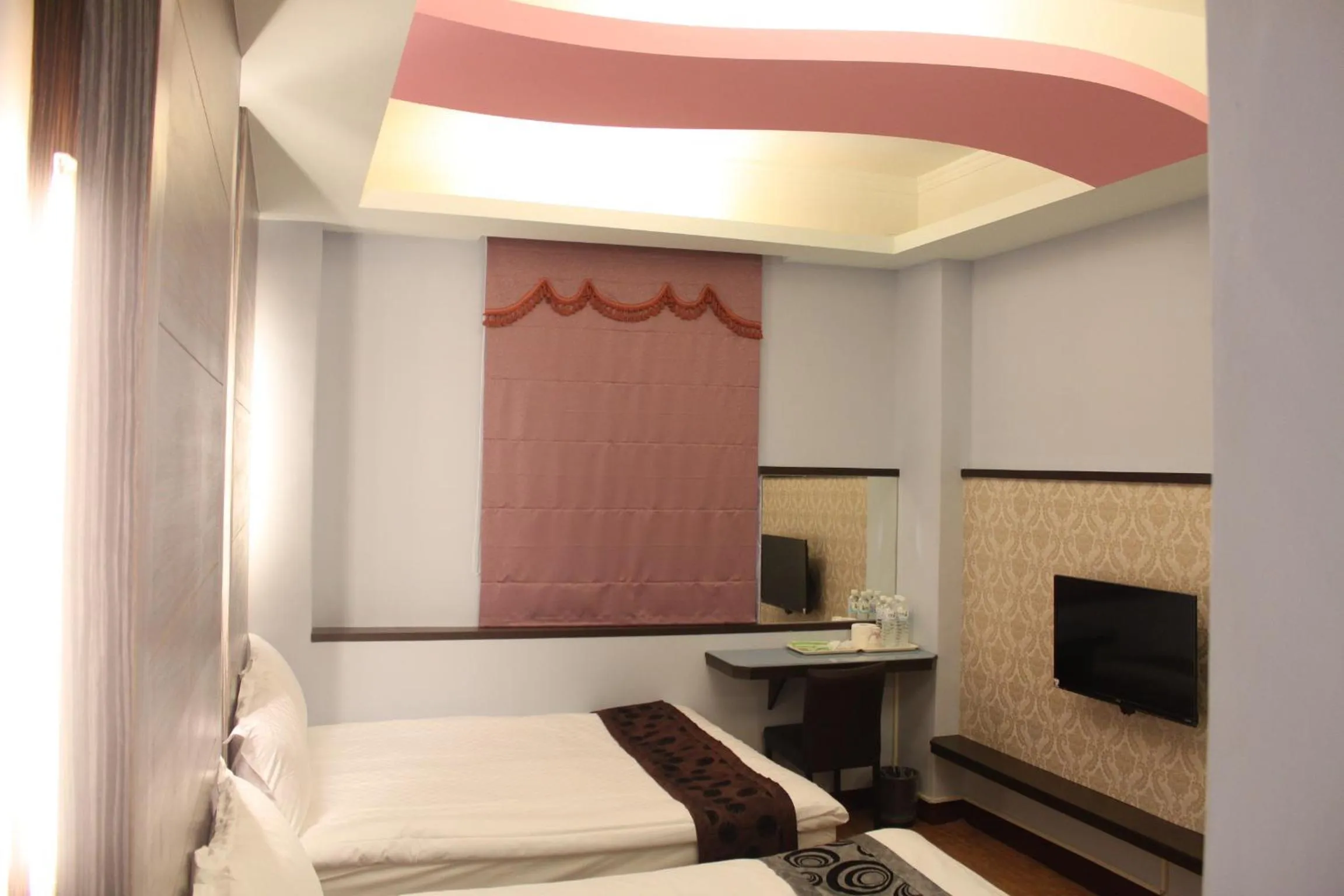 Photo of the whole room, Bed in Shan Shui Hostel