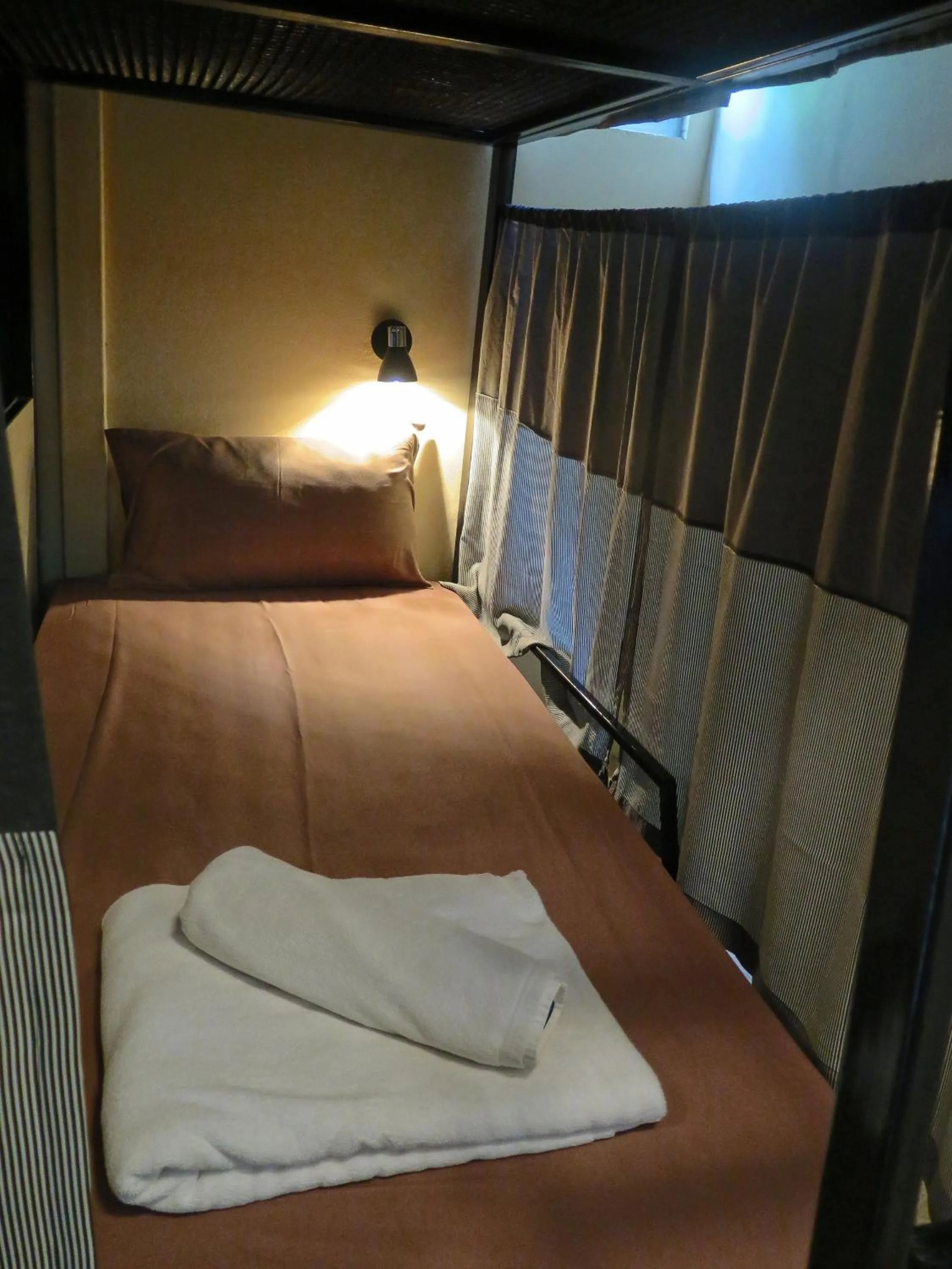 bunk bed in New Heaven Dive School and Resort