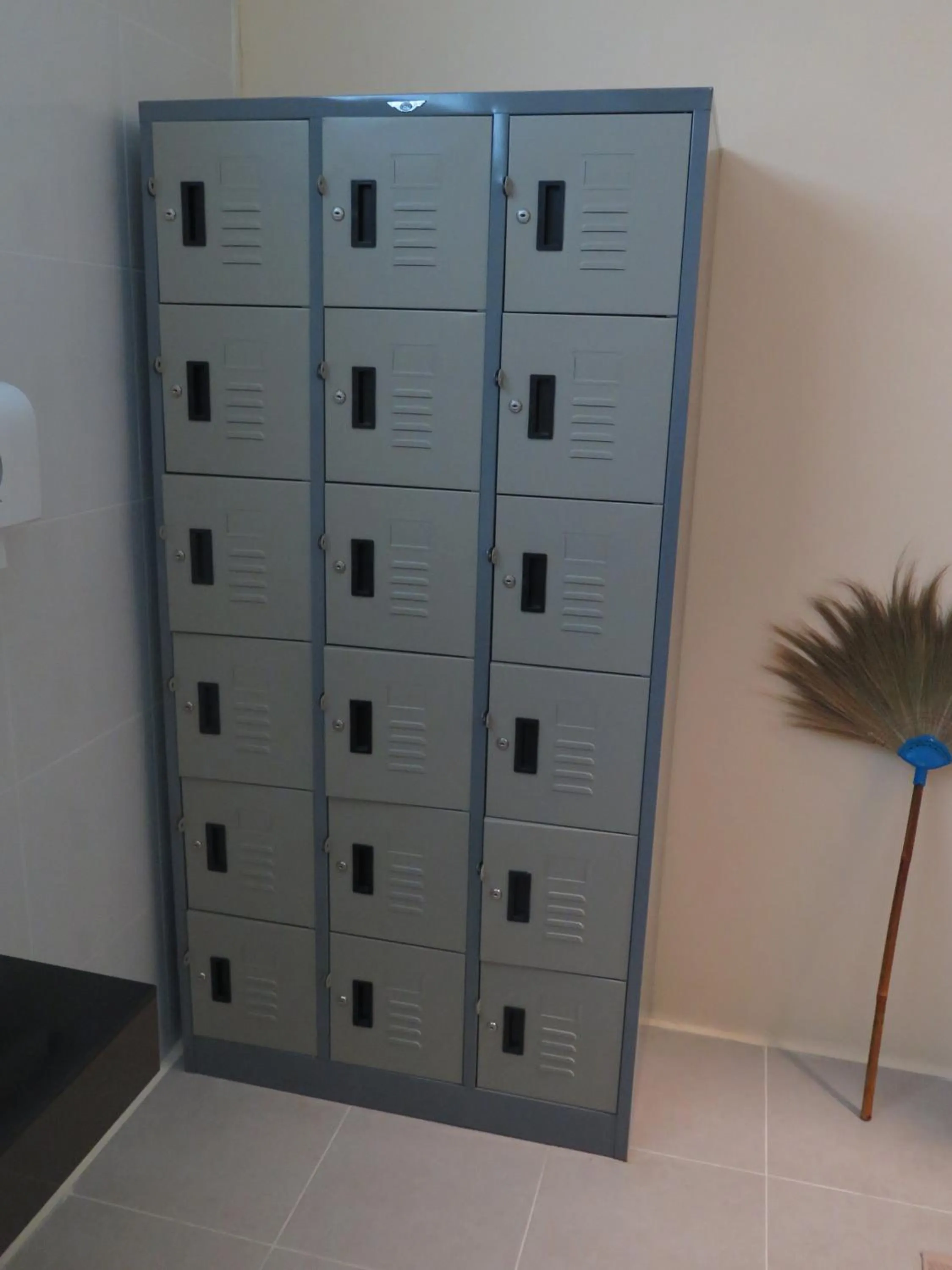 Area and facilities in New Heaven Dive School and Resort