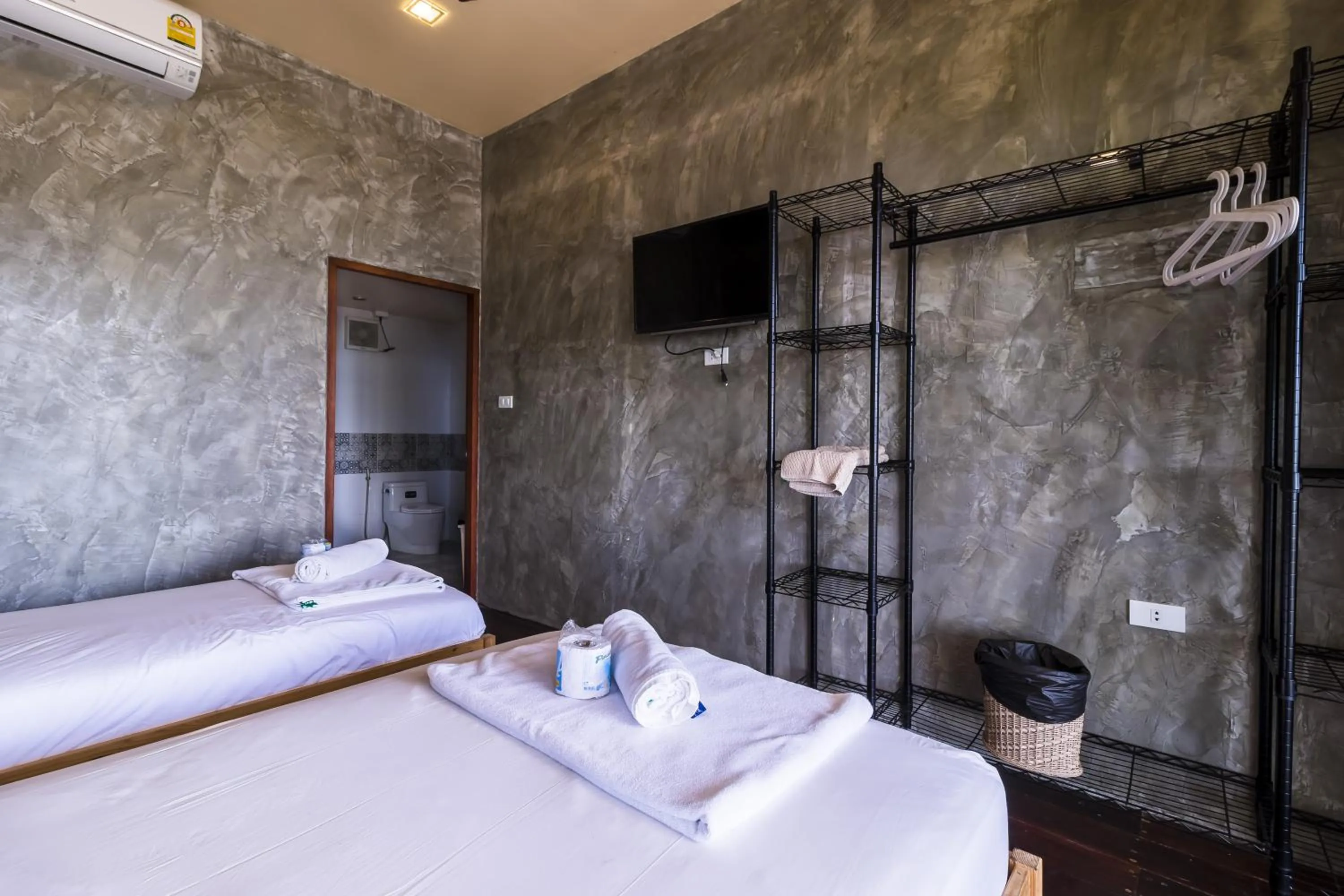 Patio in New Heaven Dive School and Resort