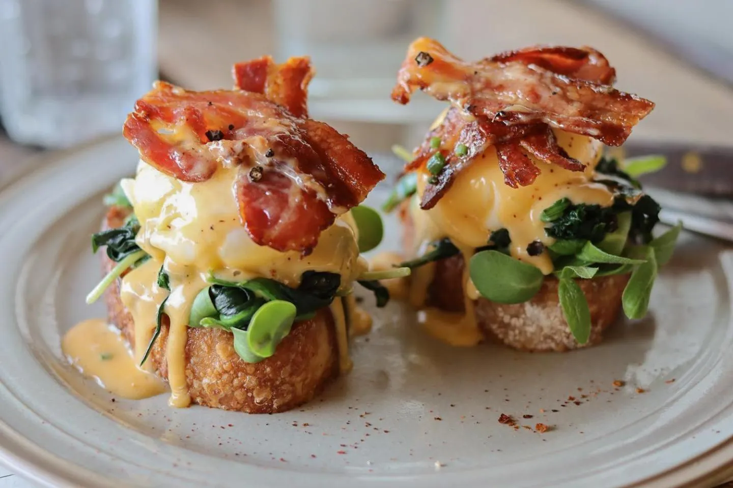 Restaurant/places to eat in New Heaven Dive School and Resort