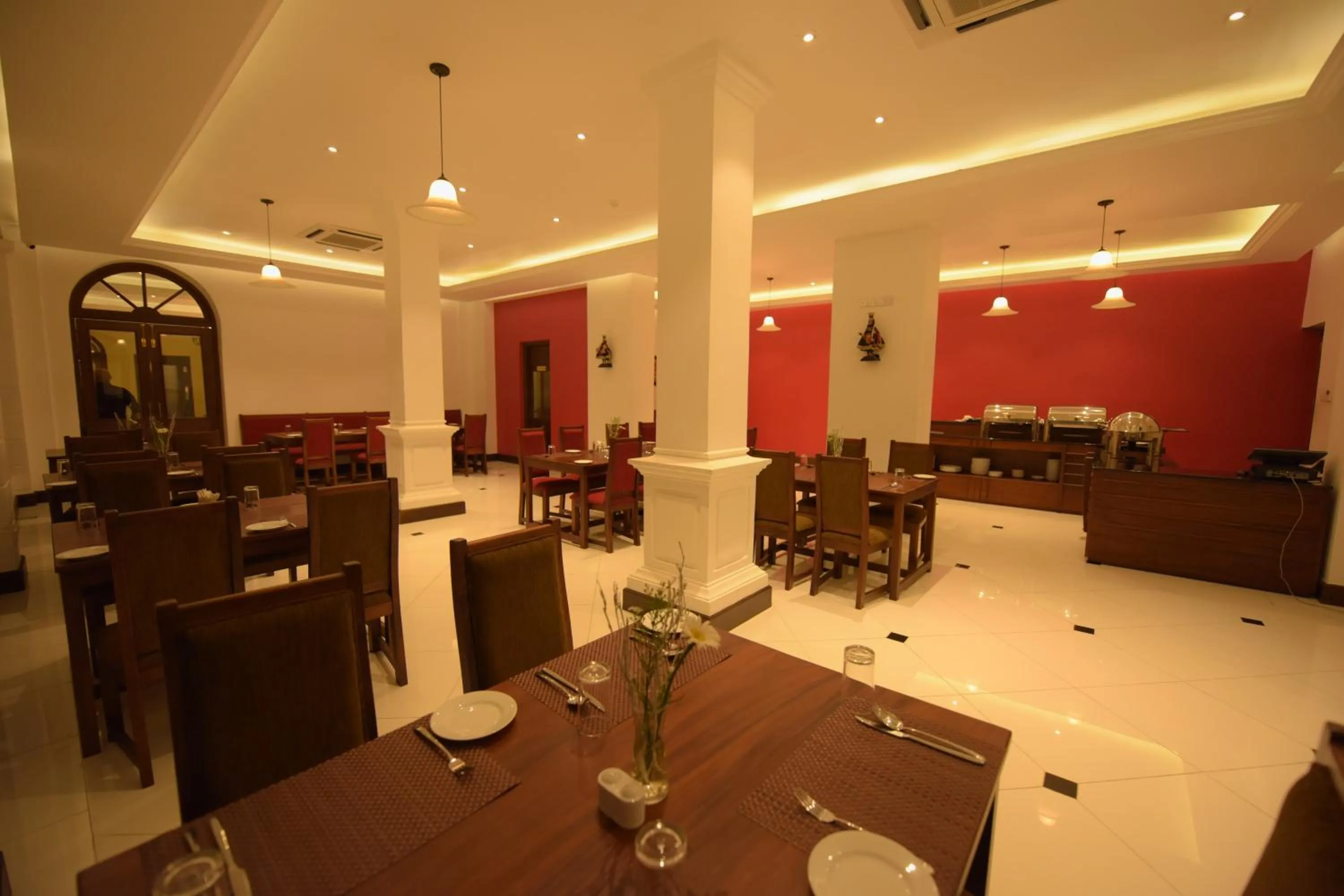 Restaurant/places to eat in Hotel Nippon Colombo