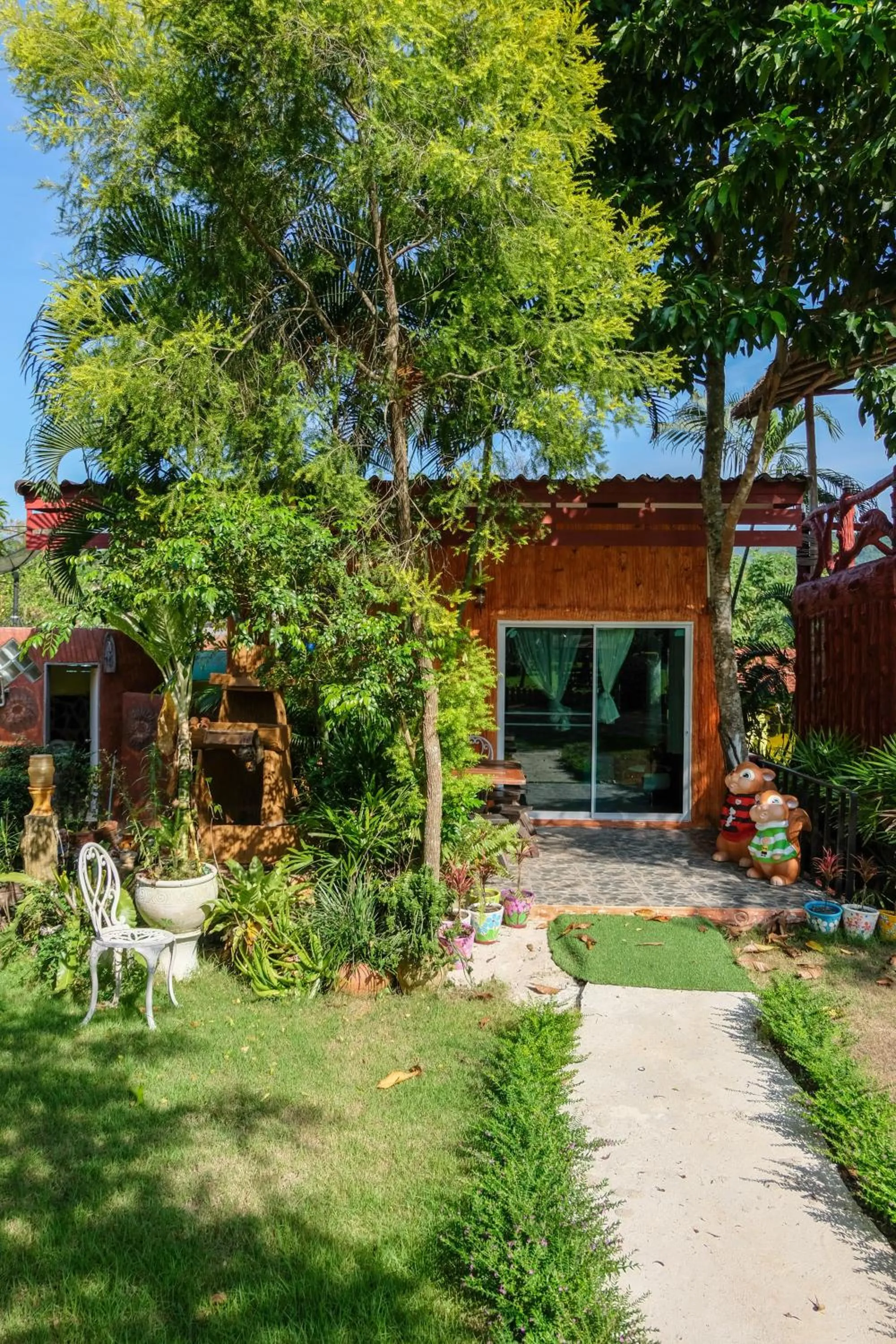 Property building in Tanihill Resort