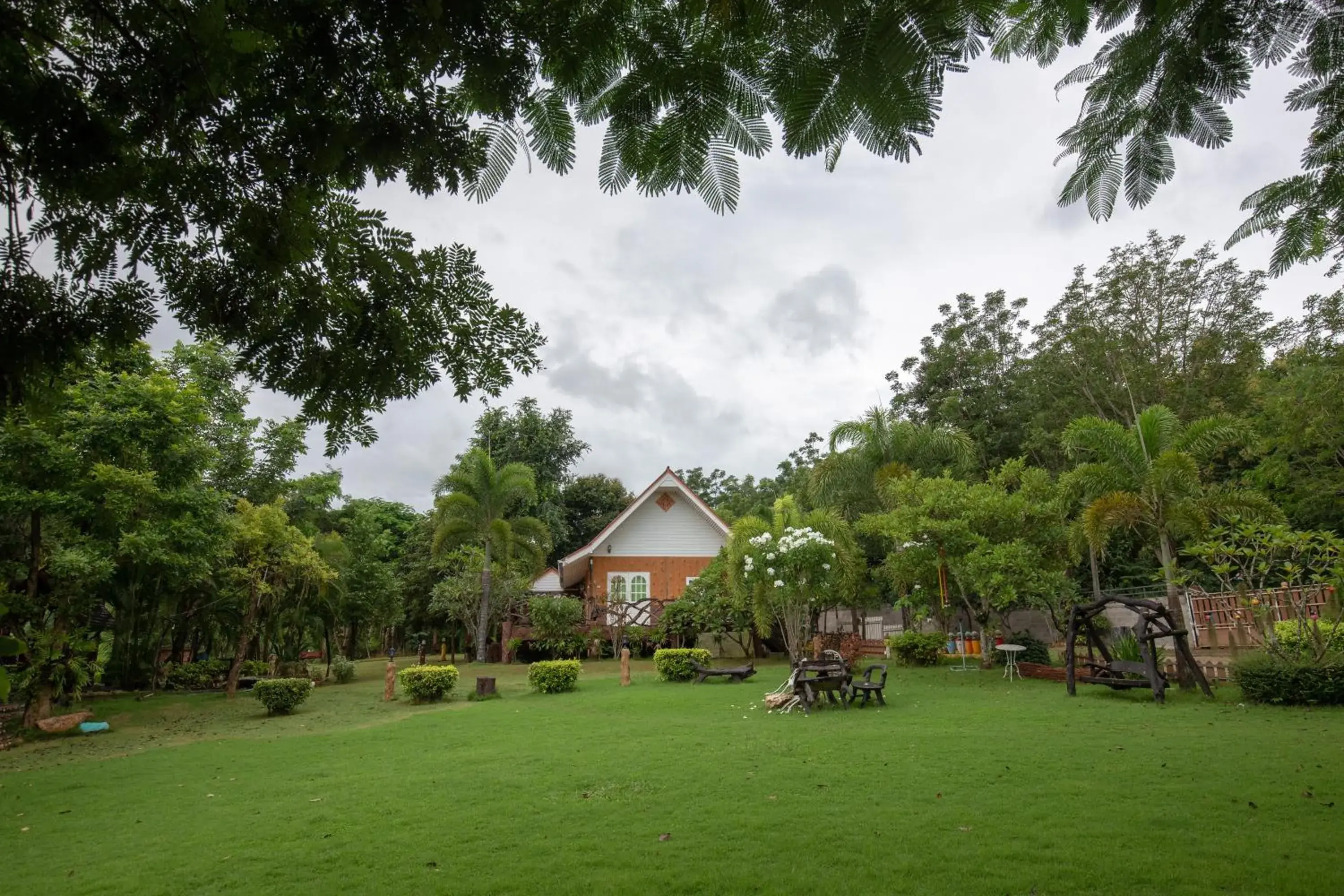 Four-Bedroom House in Tanihill Resort Four-Bedroom House in Tanihill Resort