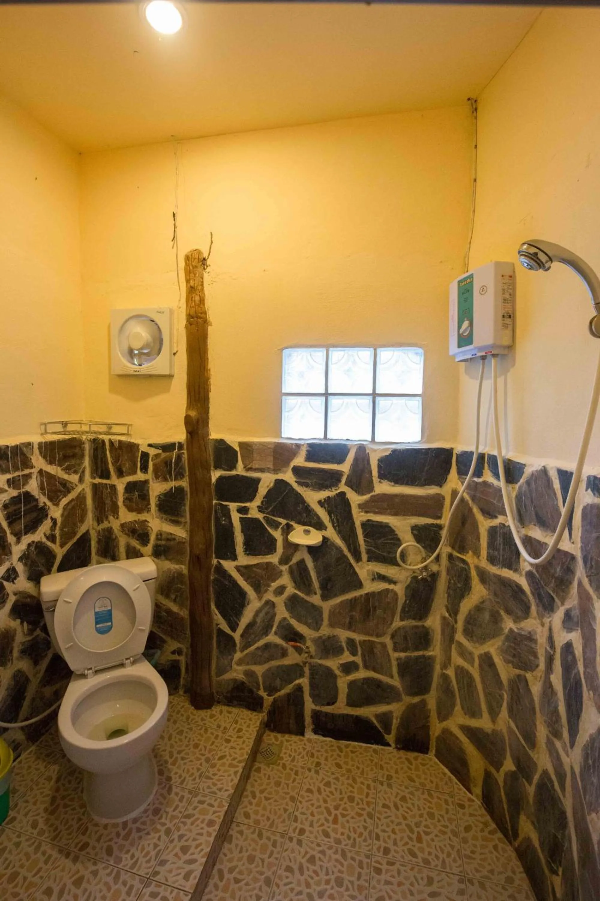 Bathroom in Tanihill Resort