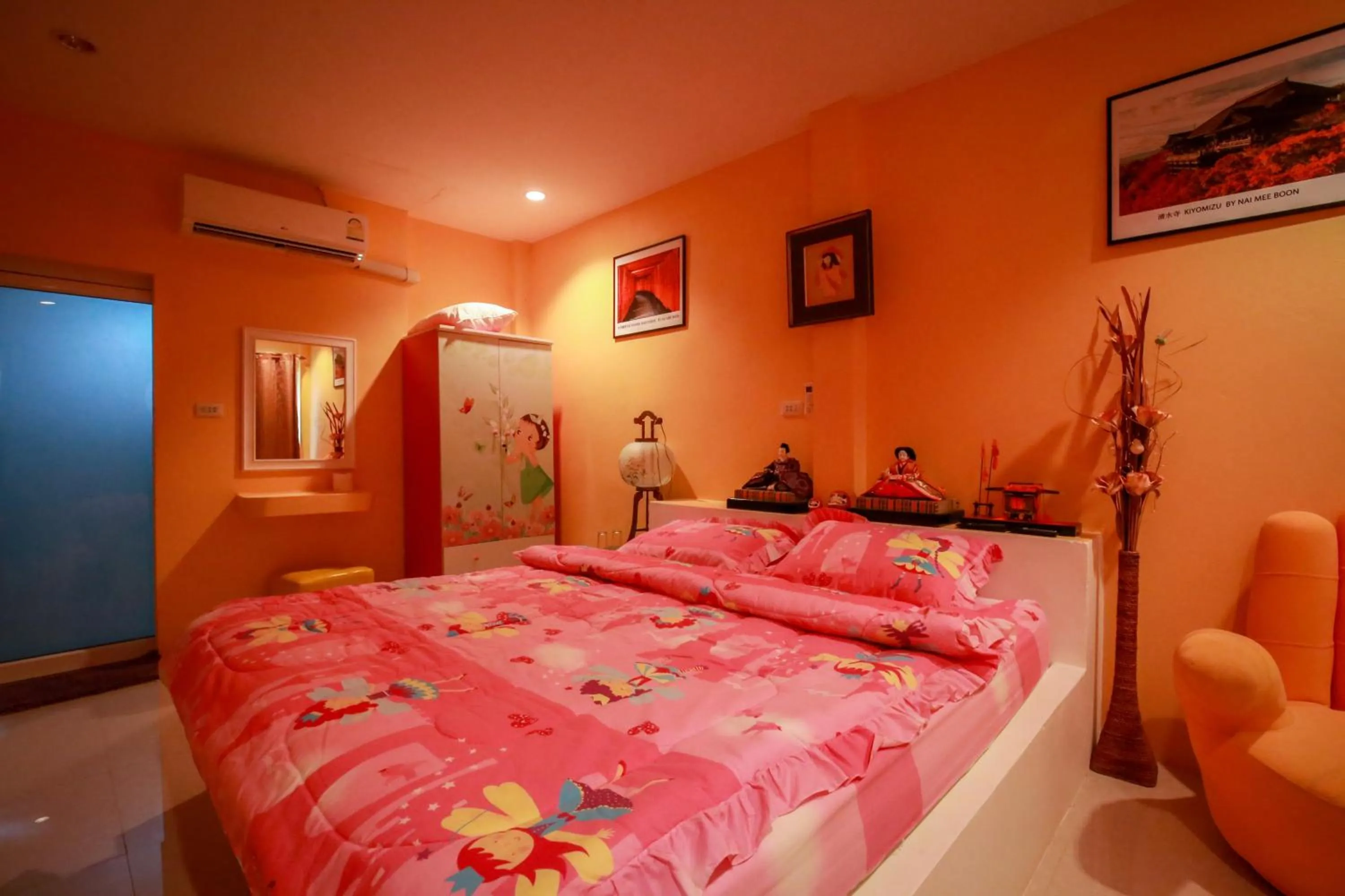 Bed in Tanihill Resort