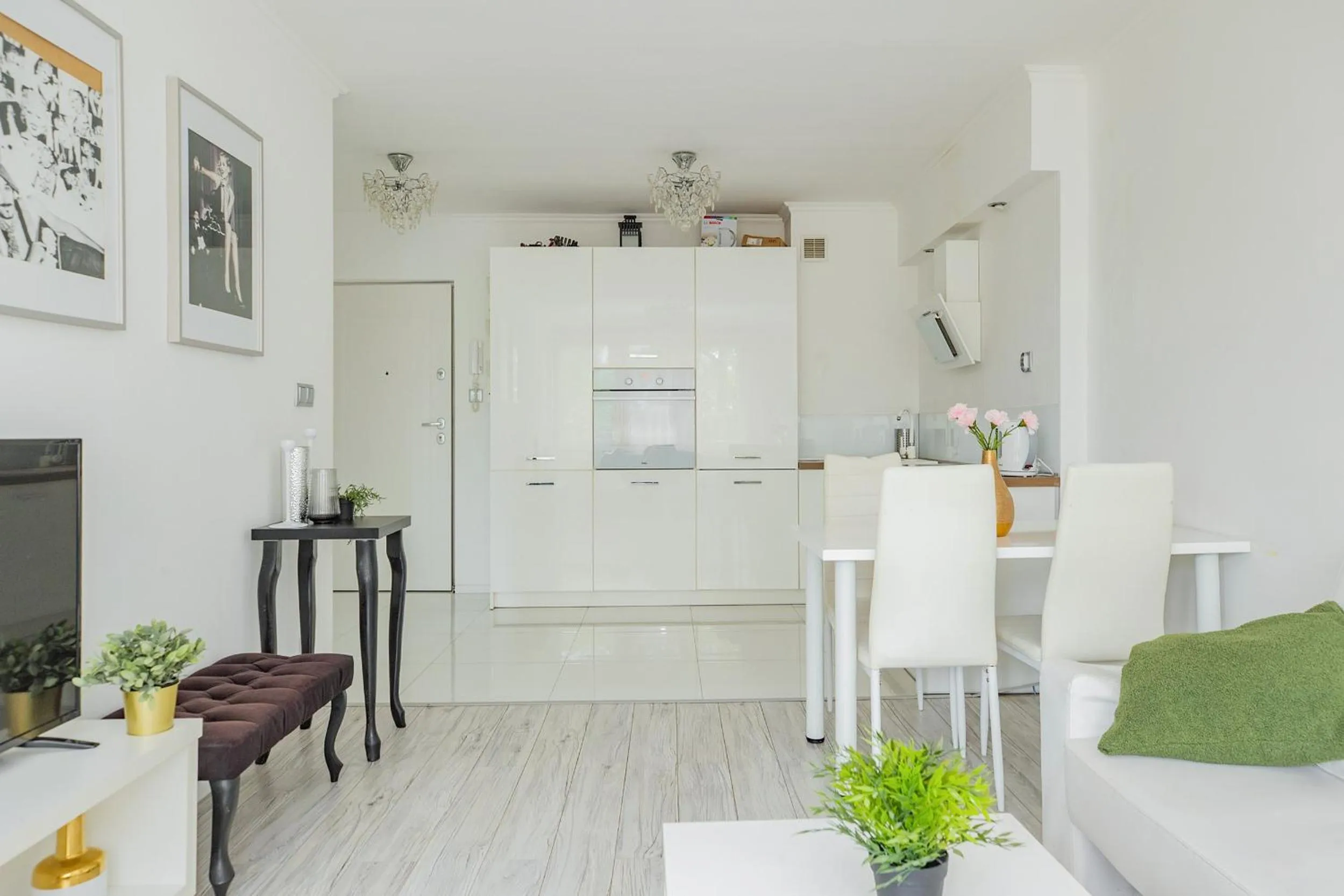 Kitchen or kitchenette in ShortStayPoland Aleje Jerozolimskie (B13)