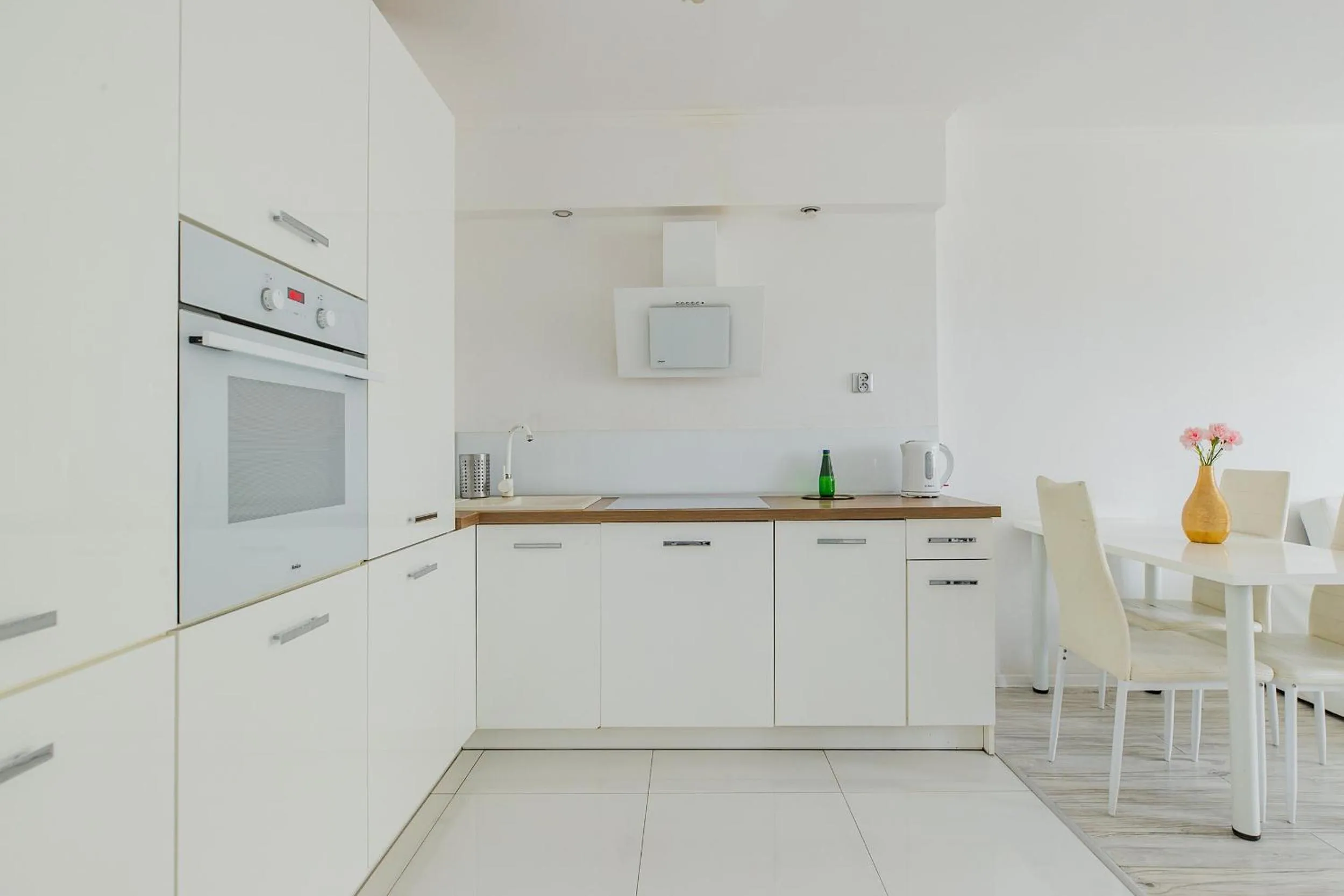 Kitchen or kitchenette in ShortStayPoland Aleje Jerozolimskie (B13)