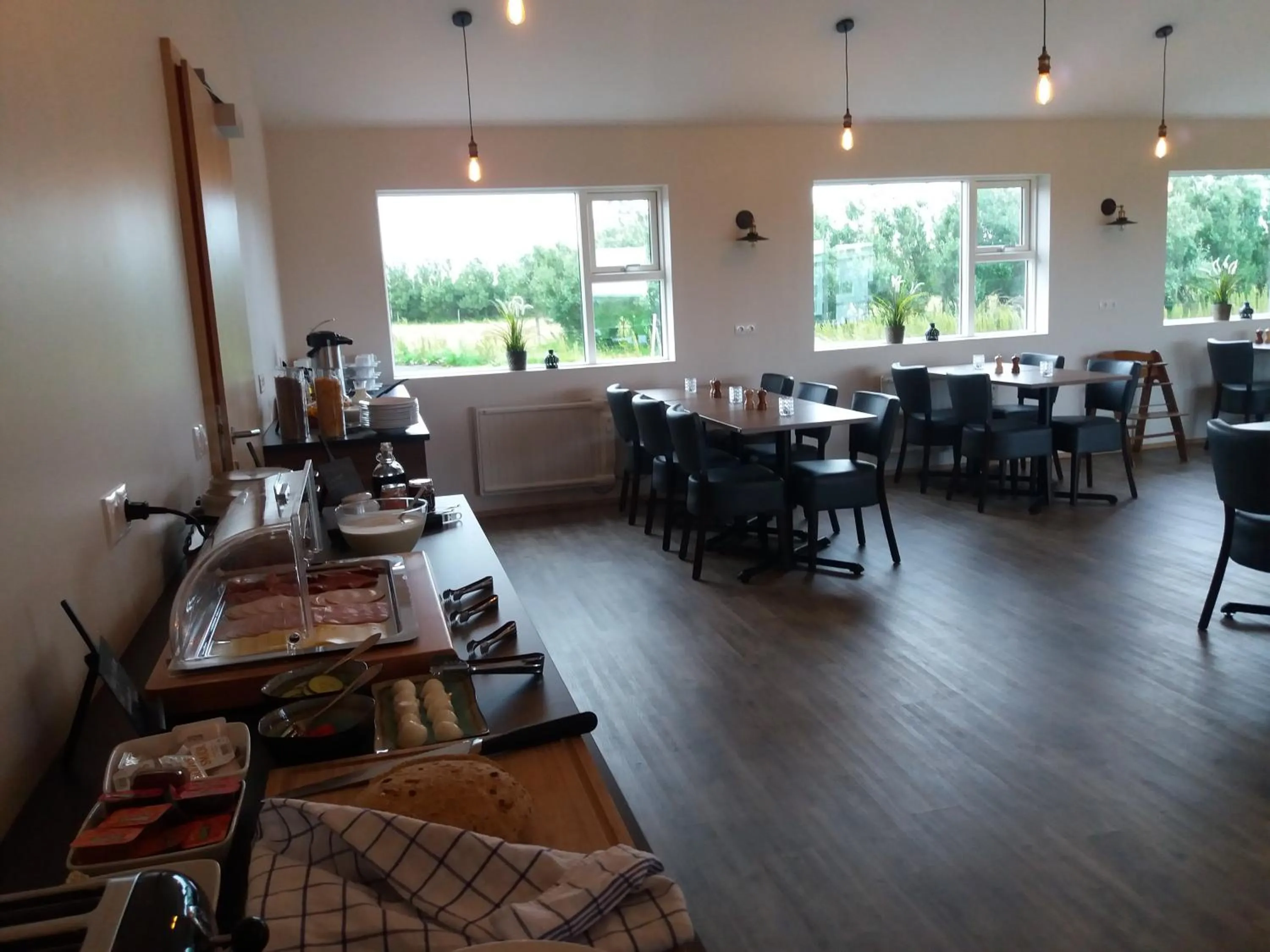 Restaurant/places to eat in Hotel Vos