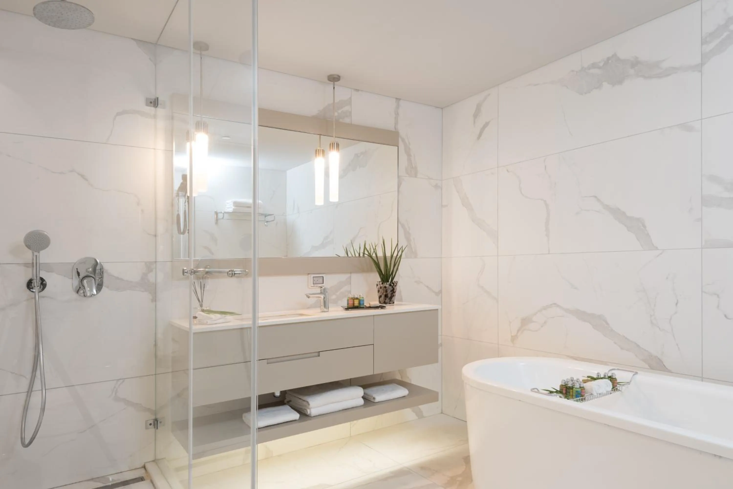 Bathroom in U Boutique Kinneret by the Sea of Galilee