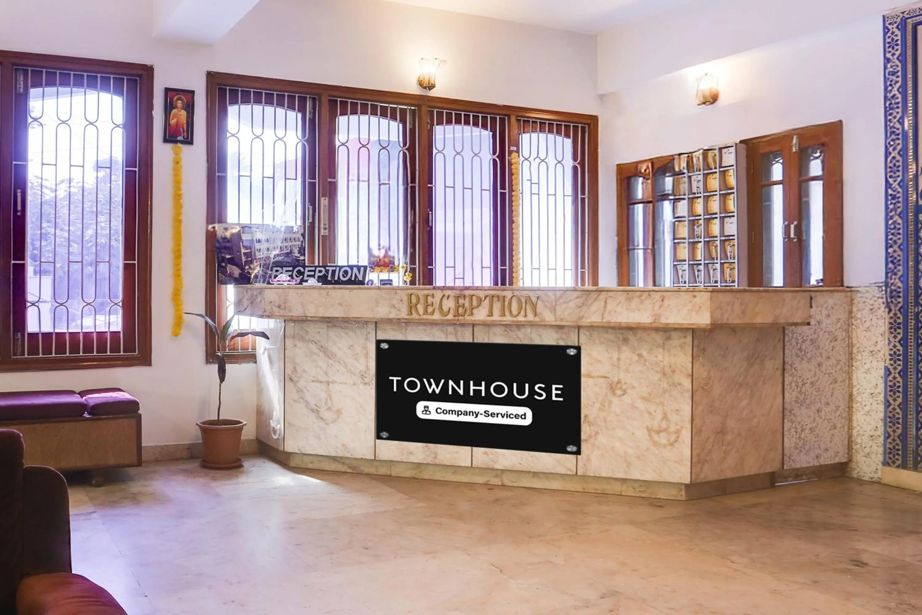 Lobby or reception in Super Townhouse Pichola Formerly Vinayak