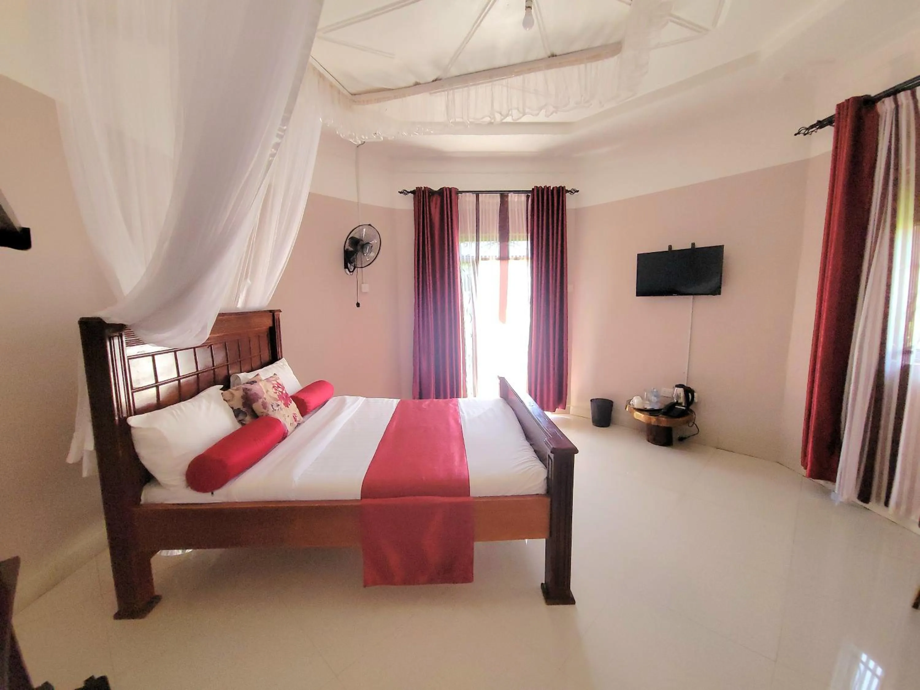 Bed in Philo Leisure Gardens