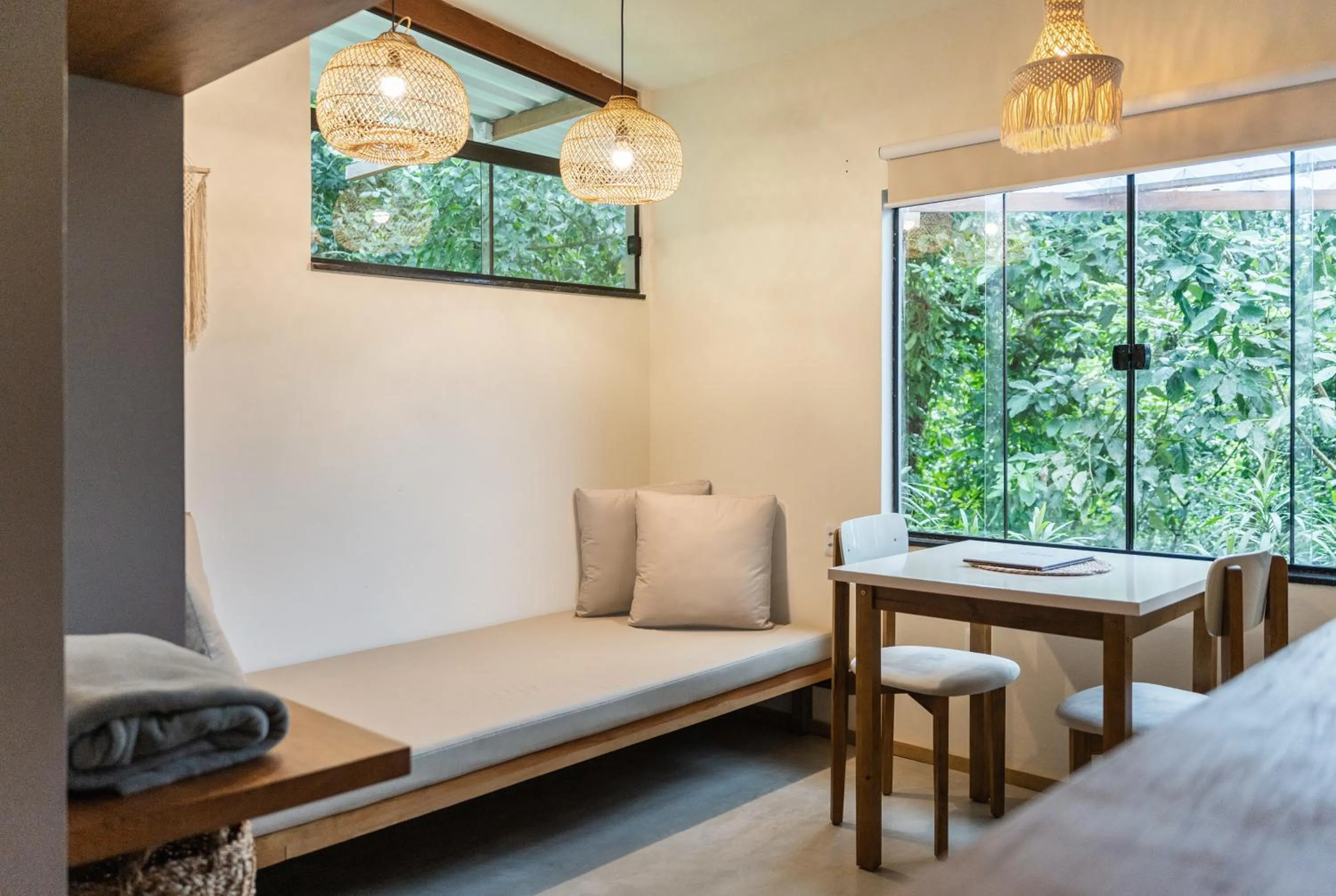 Dining area, Bed in Bonito Paraiso Ilha Grande