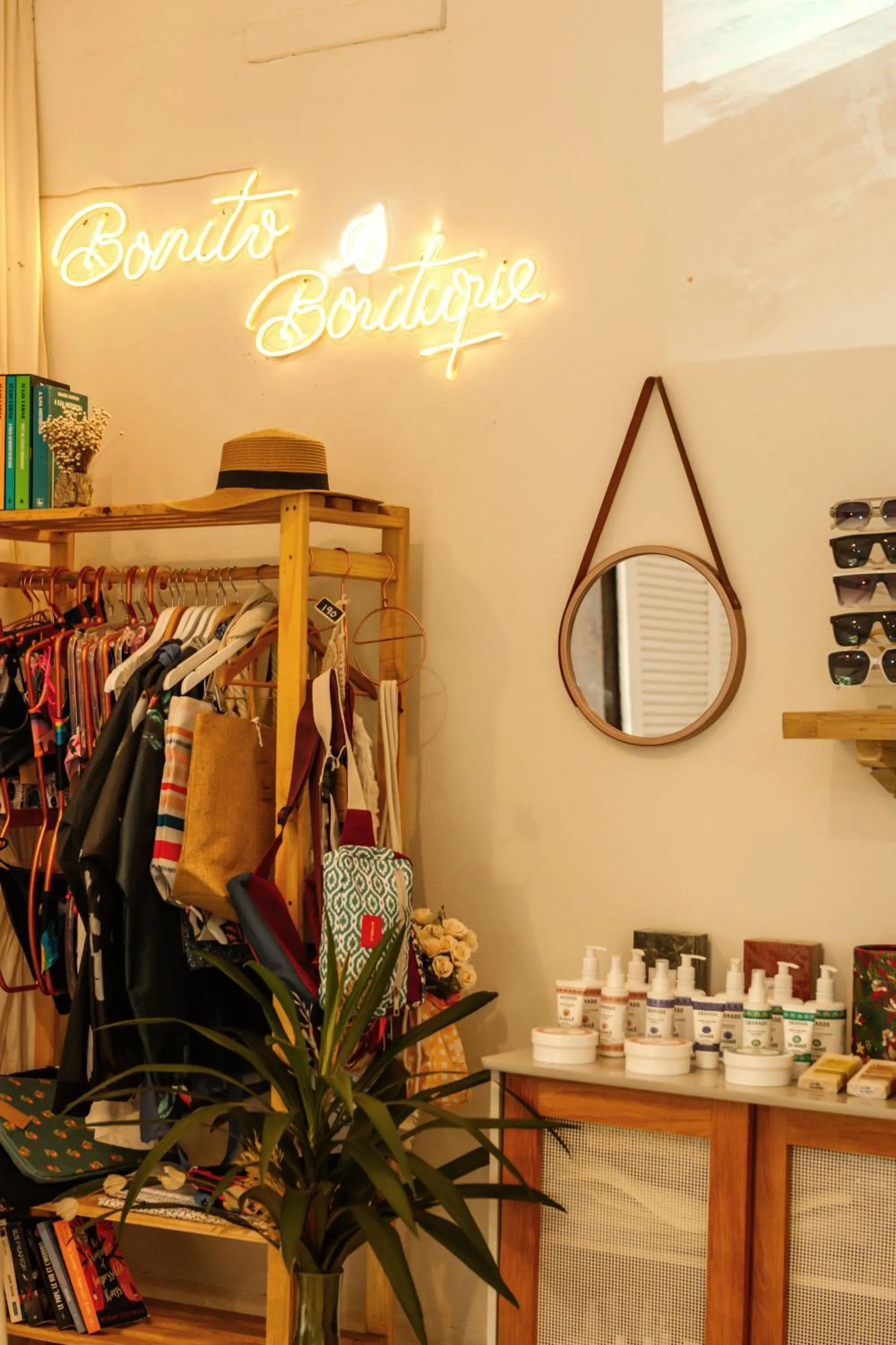 On-site shops in Bonito Paraiso Ilha Grande