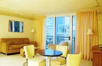 Living room in The Fritz Hotel