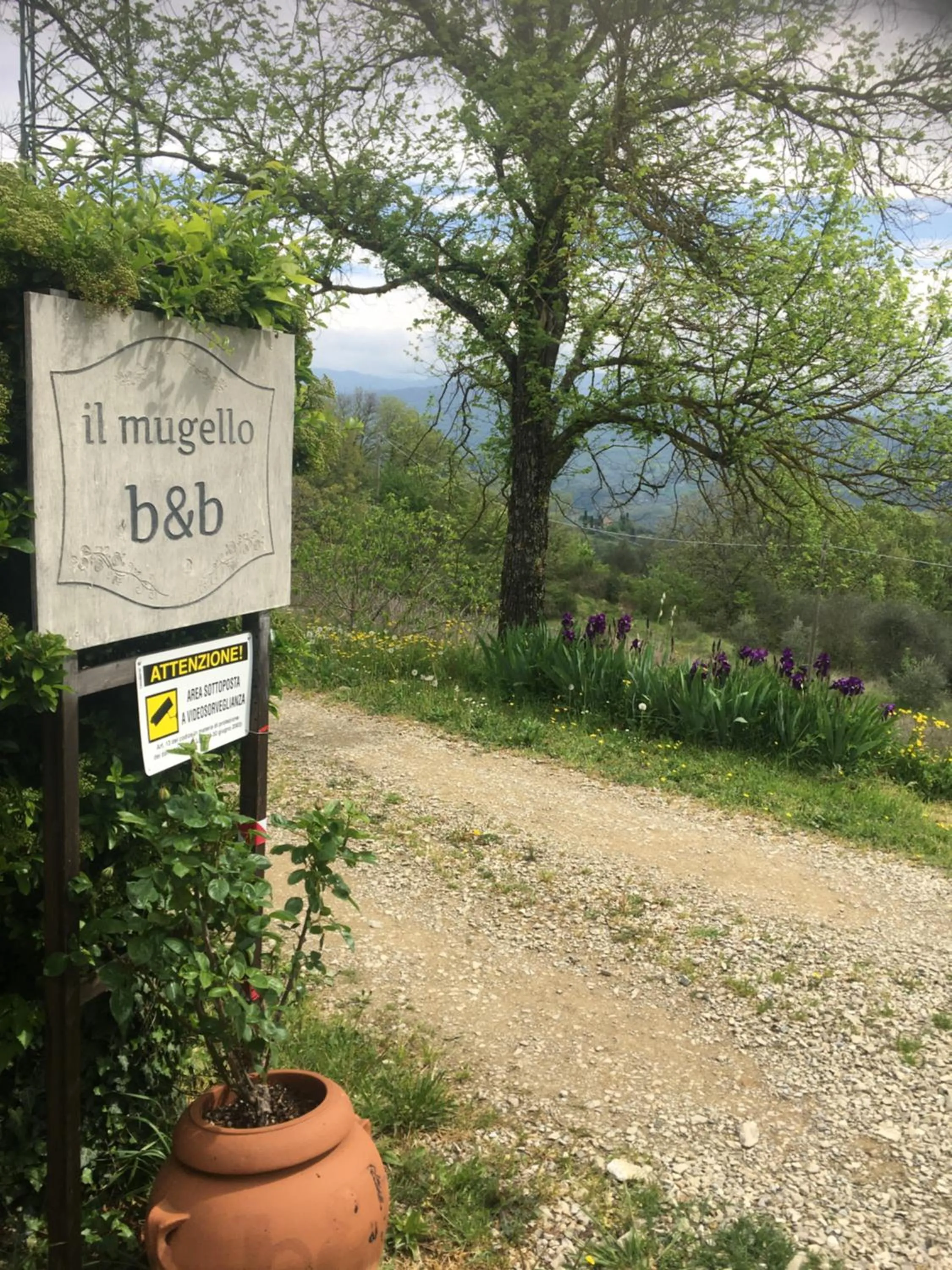 Facade/entrance in Il Mugello B&B