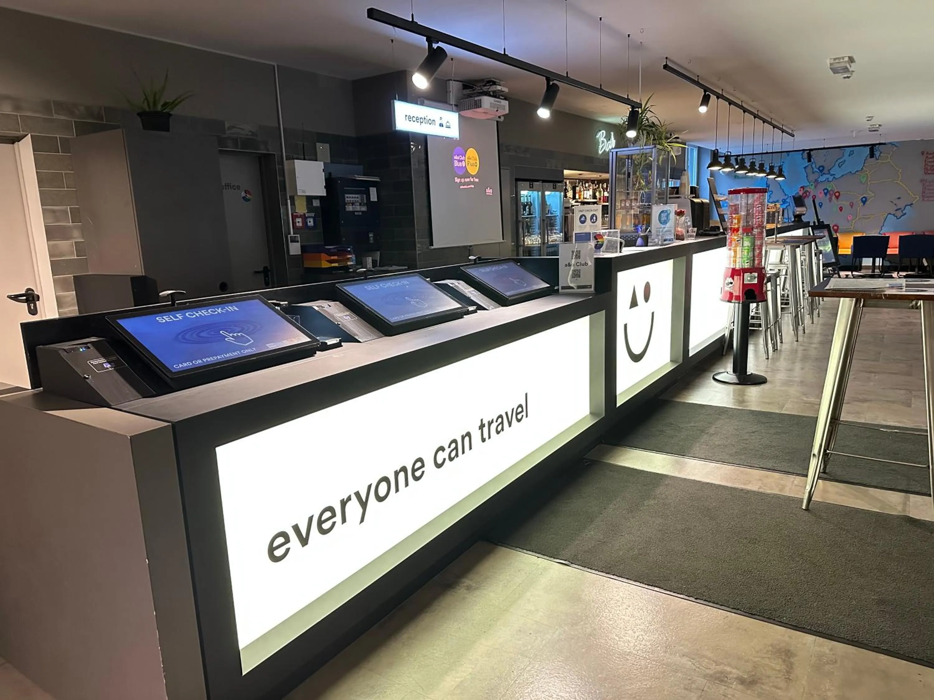 Lobby or reception in a&o Düsseldorf Hauptbahnhof