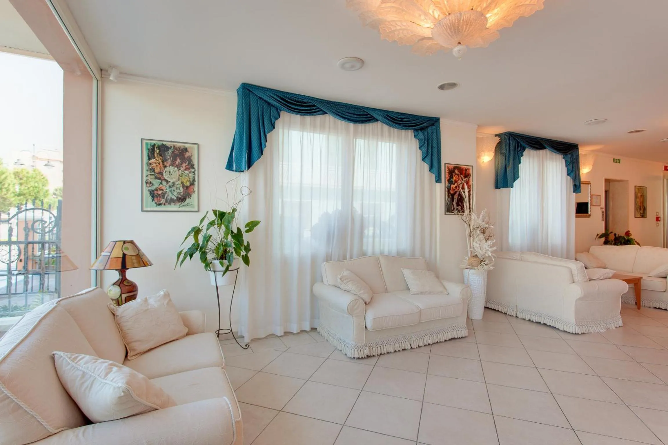 Lobby or reception in Hotel De La Ville