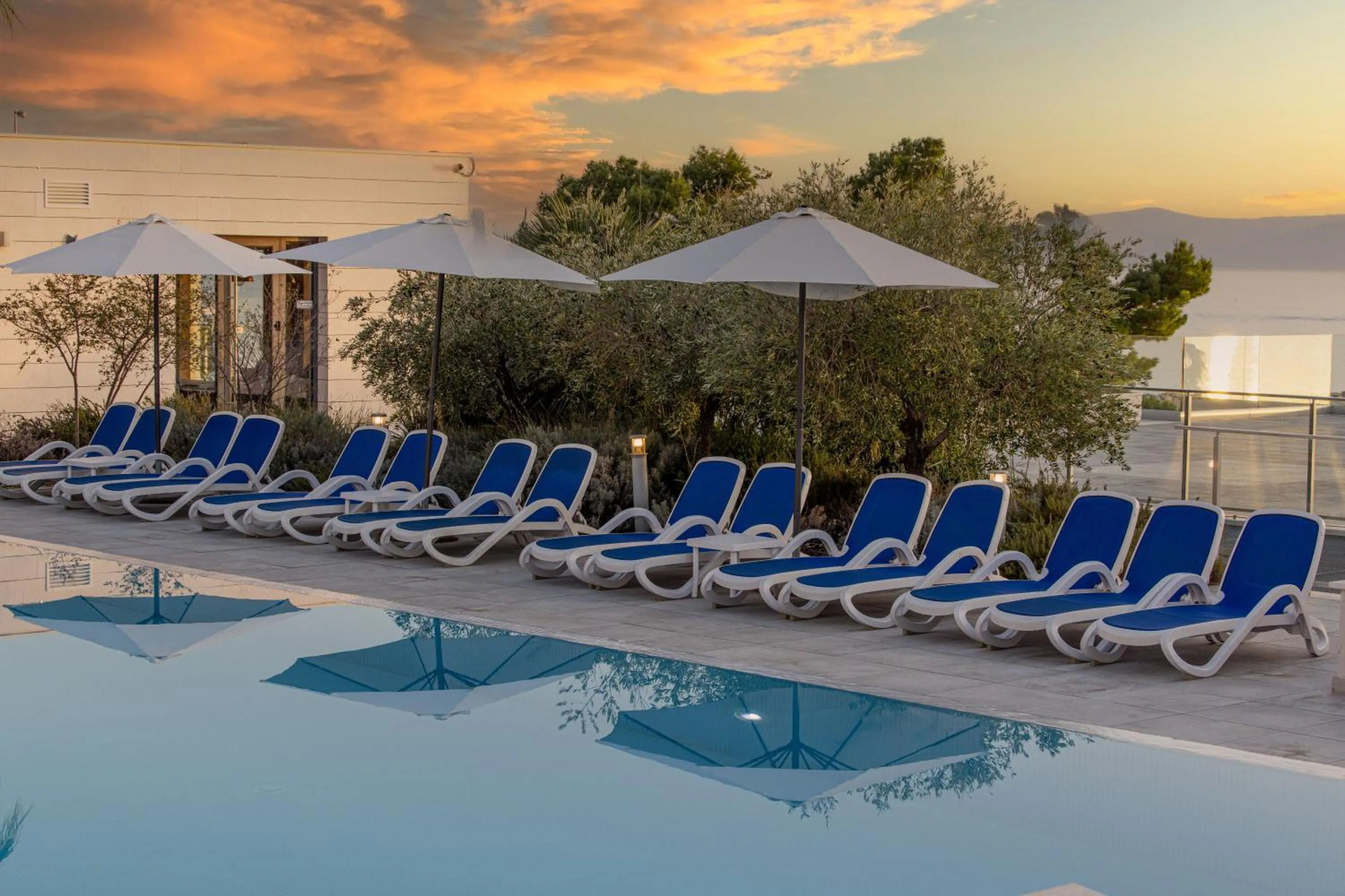 Swimming pool in Romana Beach Resort