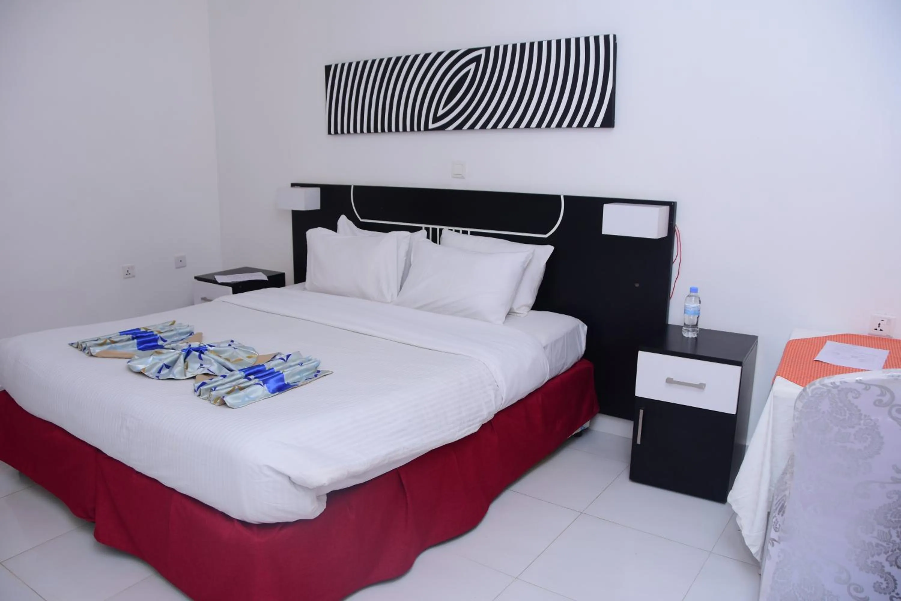 Bed in Silent Hill Hotel Kayonza