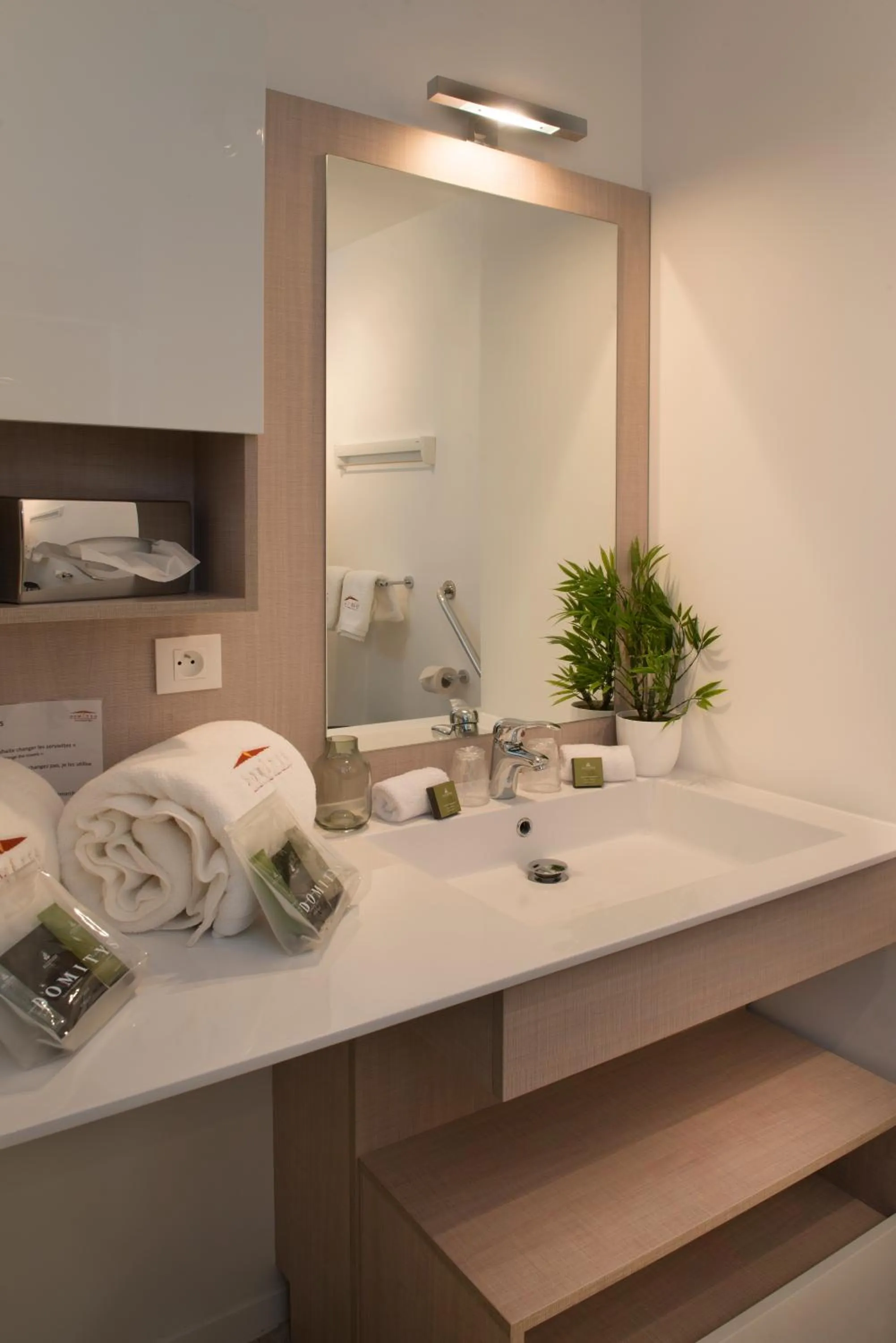 Bathroom in Domitys - Le Carillon d'or