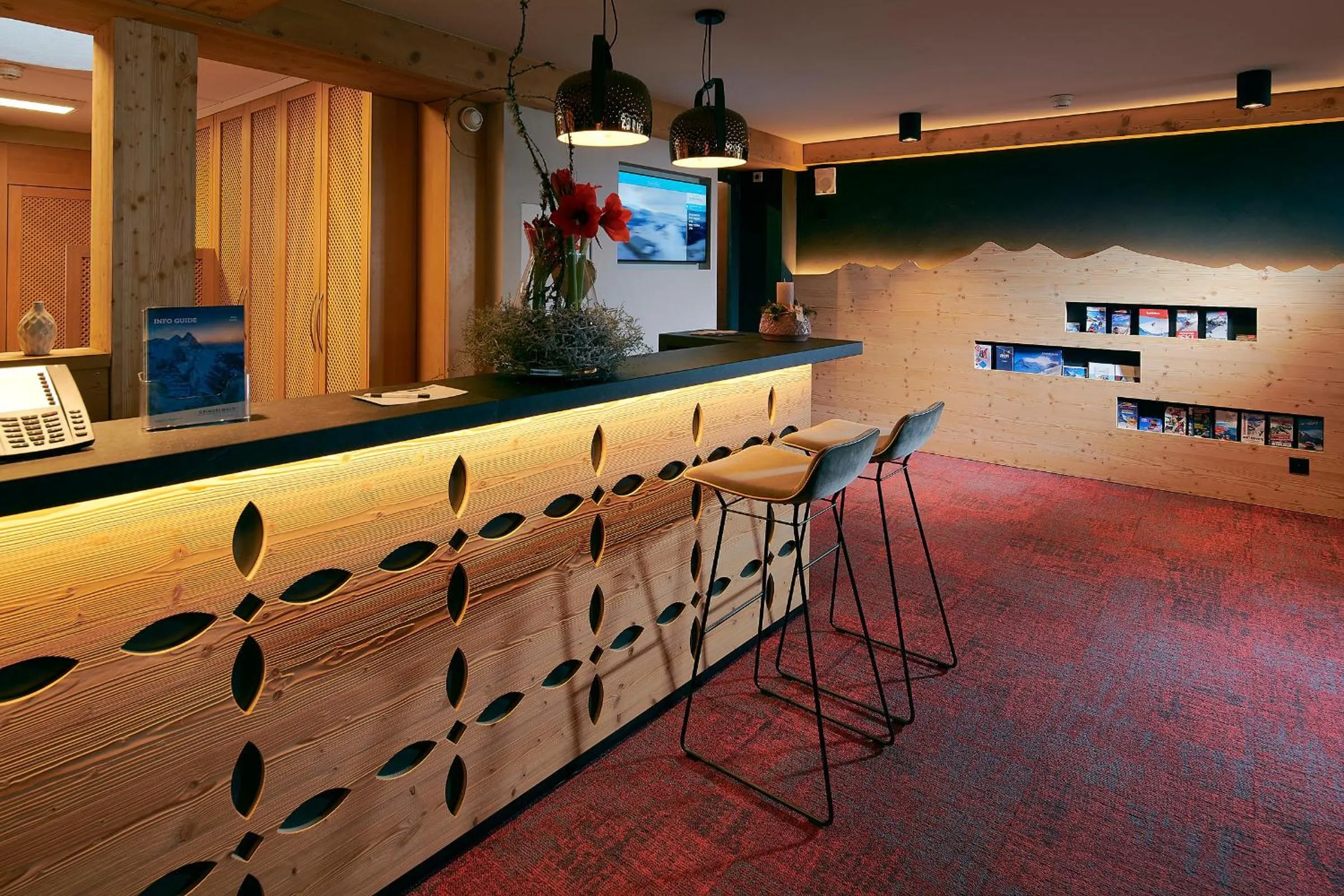 Lobby or reception in Hotel Central Wolter - Grindelwald
