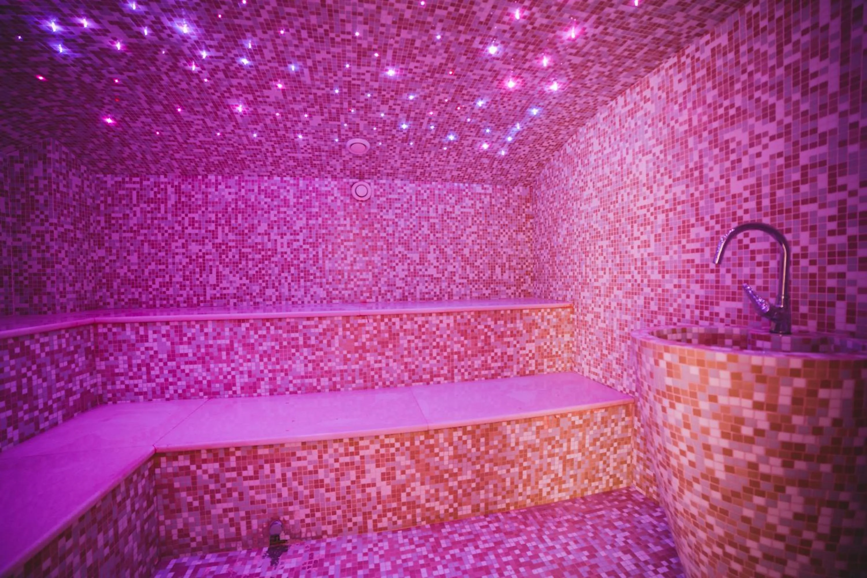 Sauna in Kalamper Hotel & Spa