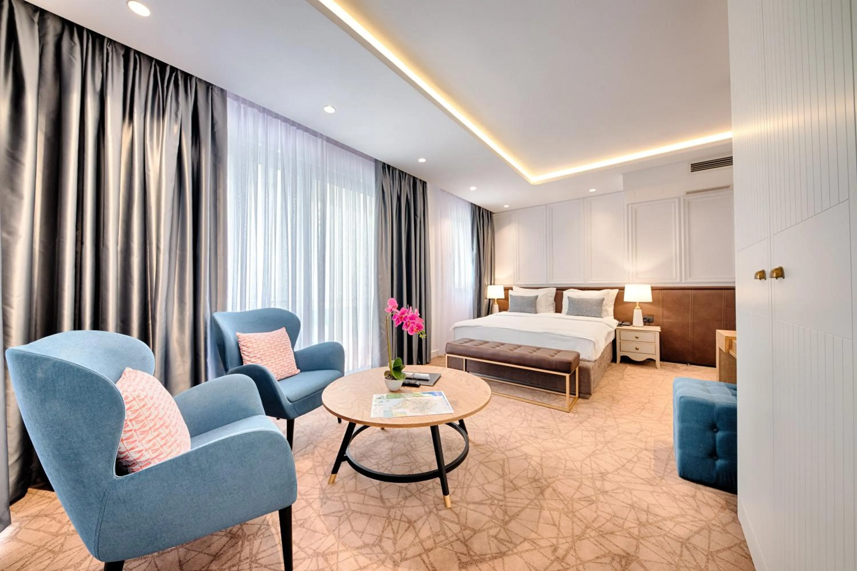 Bed in Kalamper Hotel & Spa