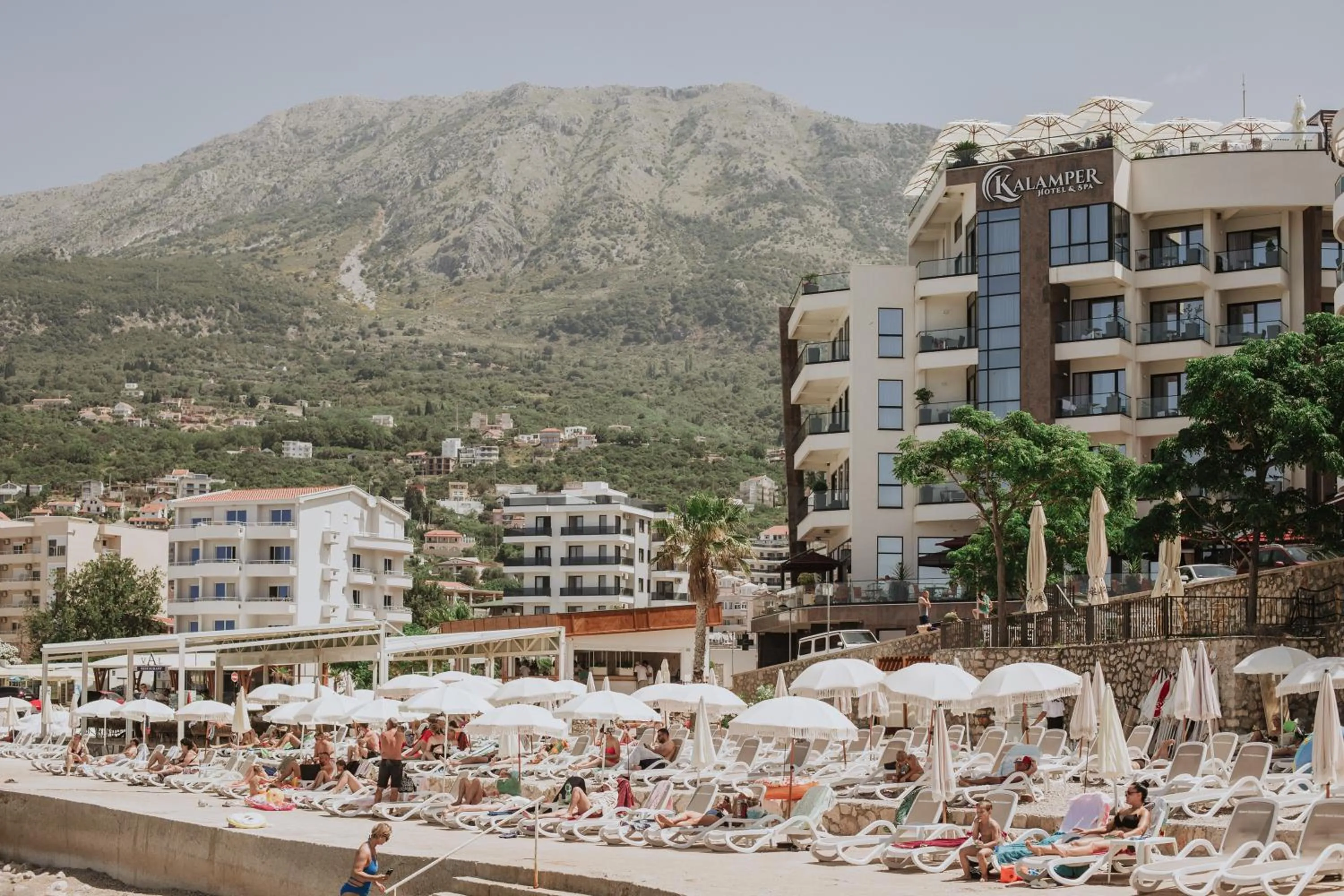 Beach in Kalamper Hotel & Spa