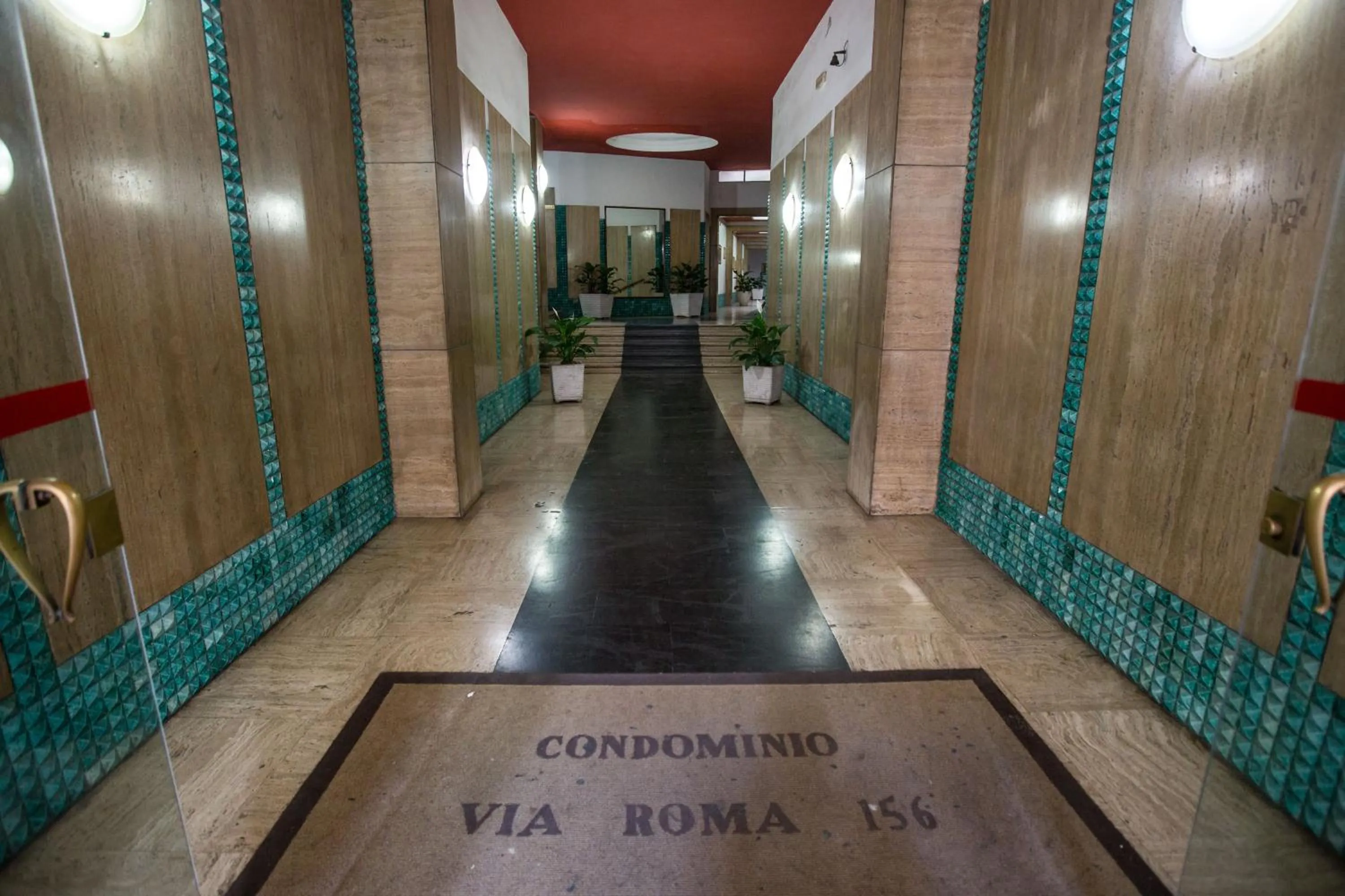 The Boutique Napoli Suite