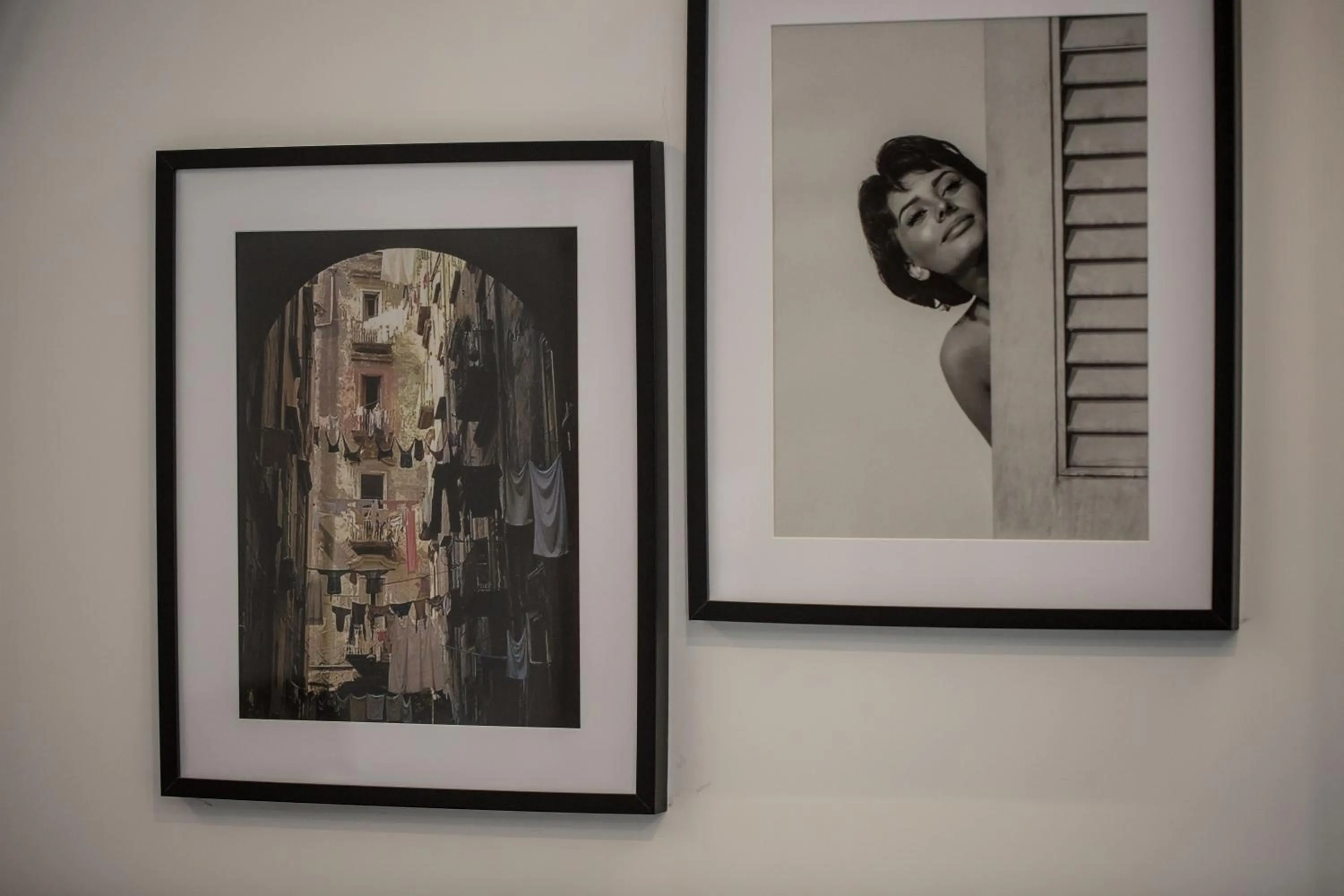 The Boutique Napoli Suite