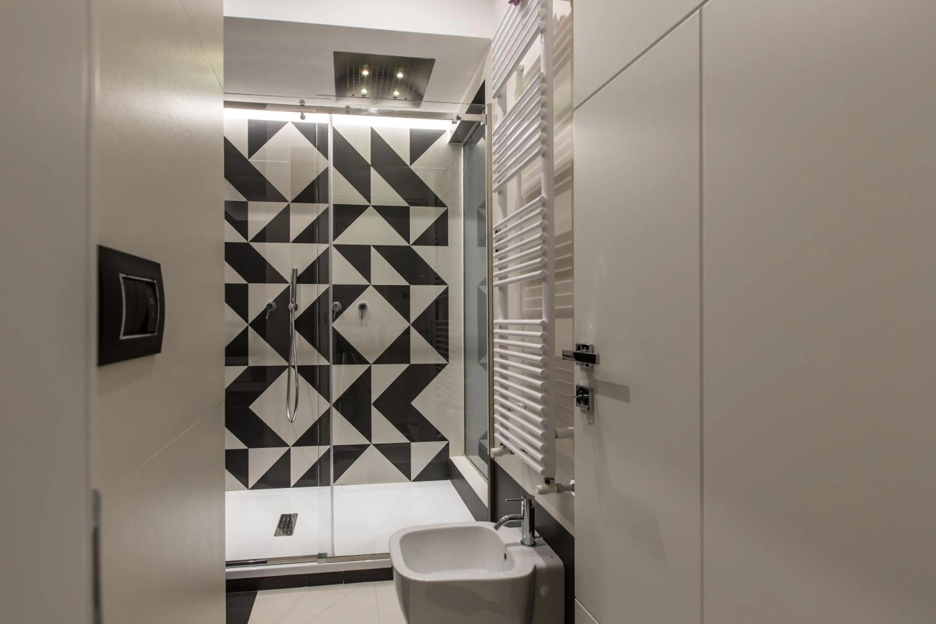 The Boutique Napoli Suite