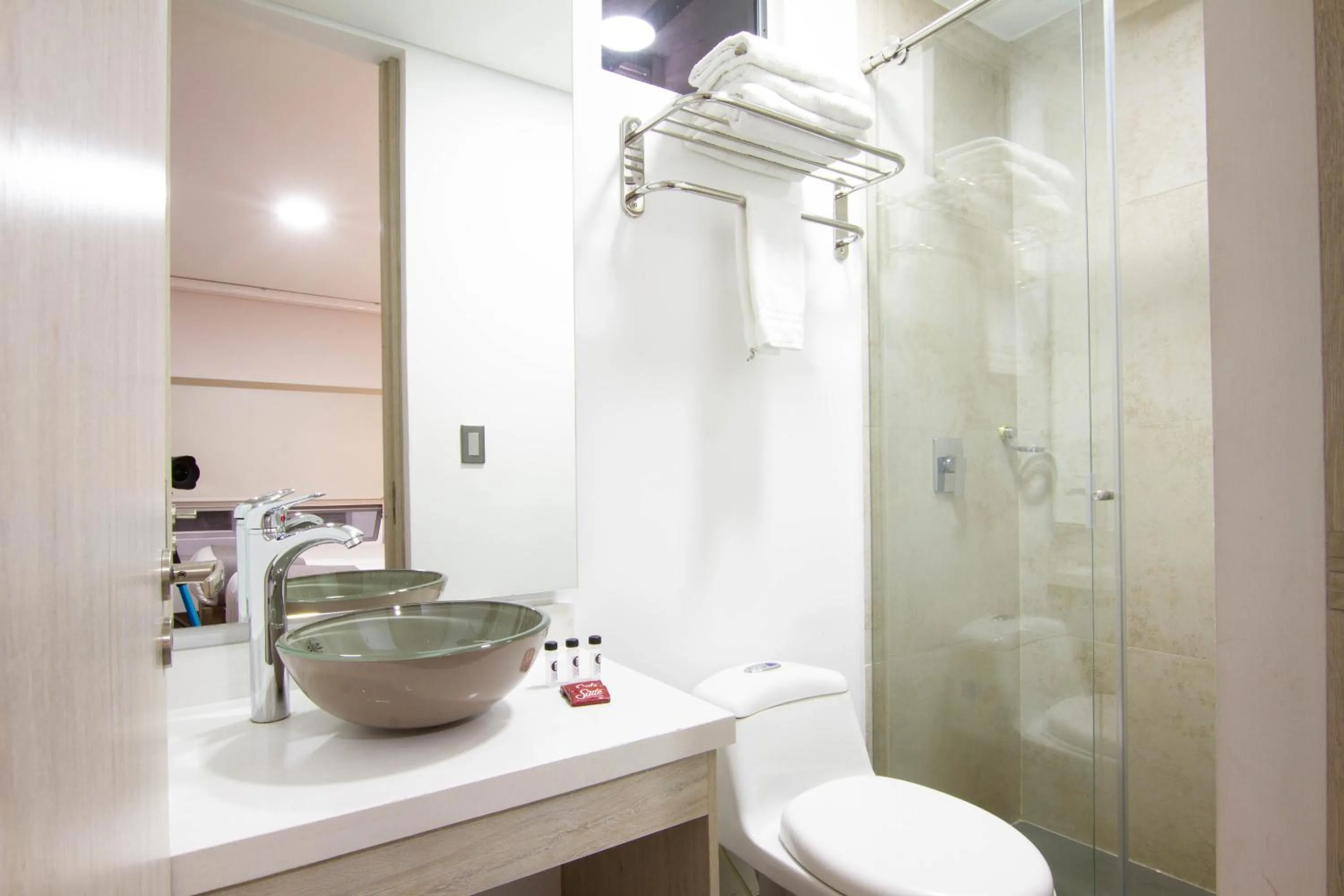 Bathroom in BOG URBAN HOTEl