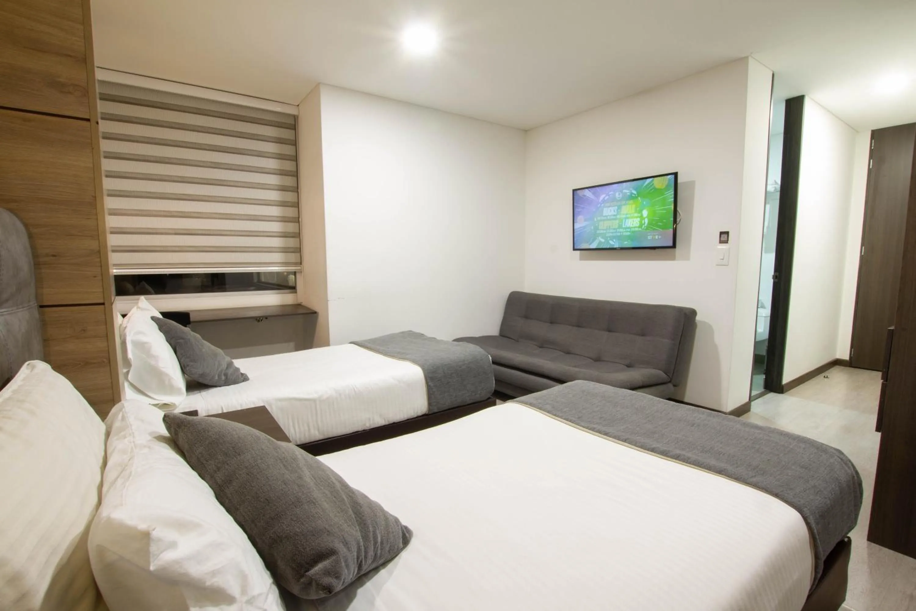 Photo of the whole room, Bed in BOG URBAN HOTEl