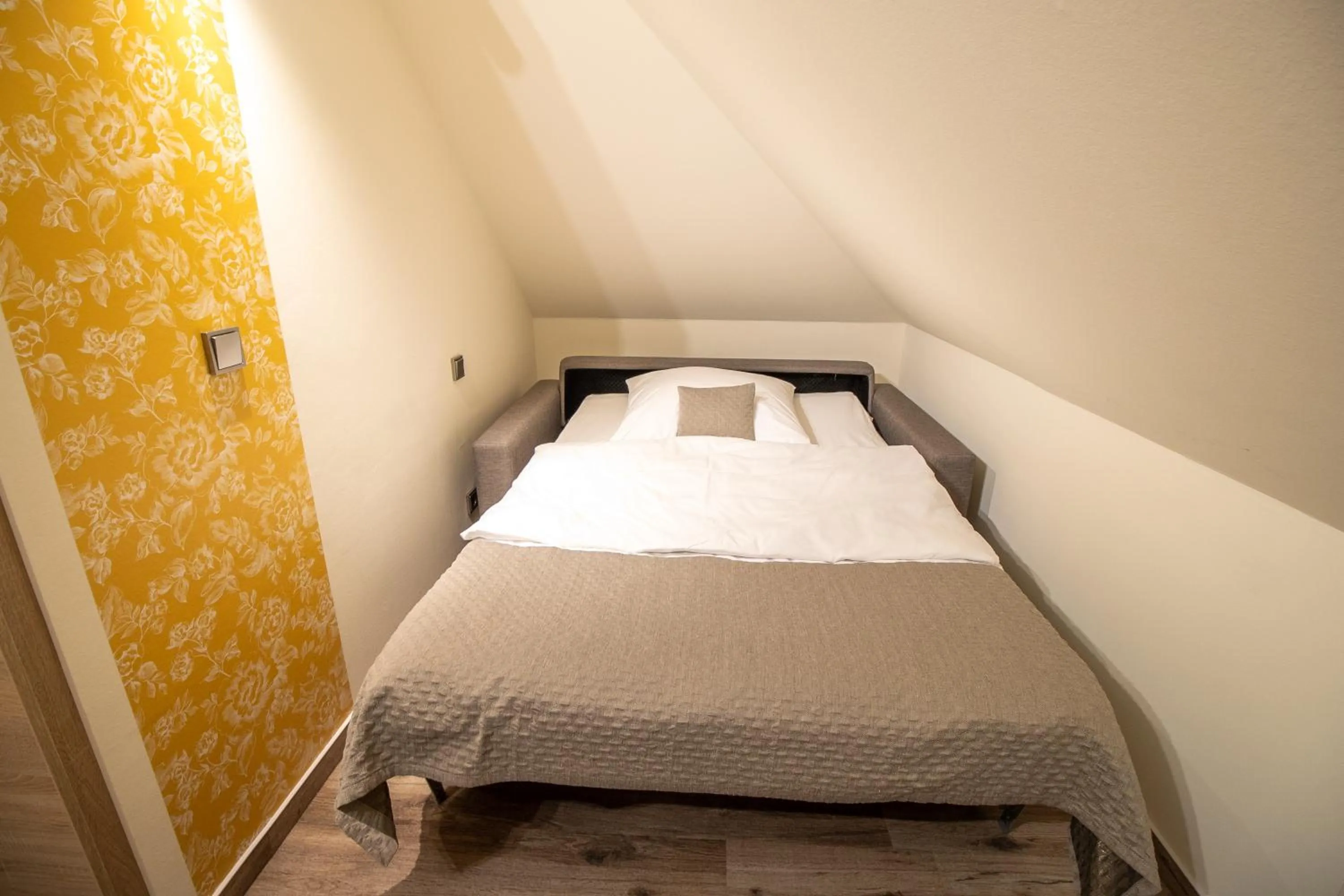 Bed in Hotel Fallersleber Spieker